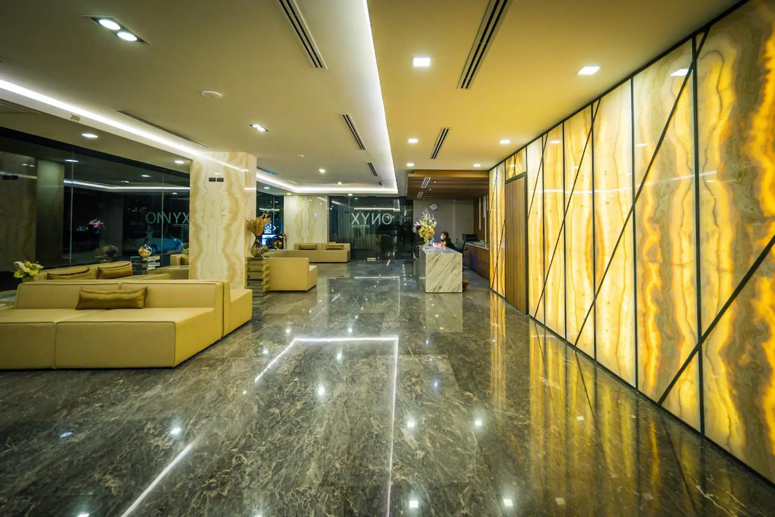 Lobby/Reception in Onix Hotel Bangkok