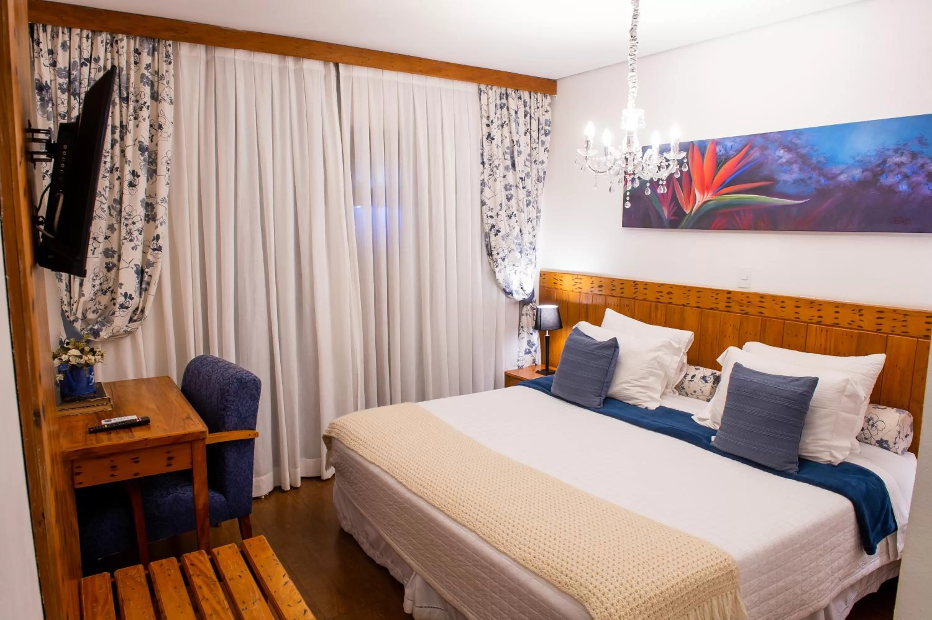 TV and multimedia, Bed in Pousada das Lavandas