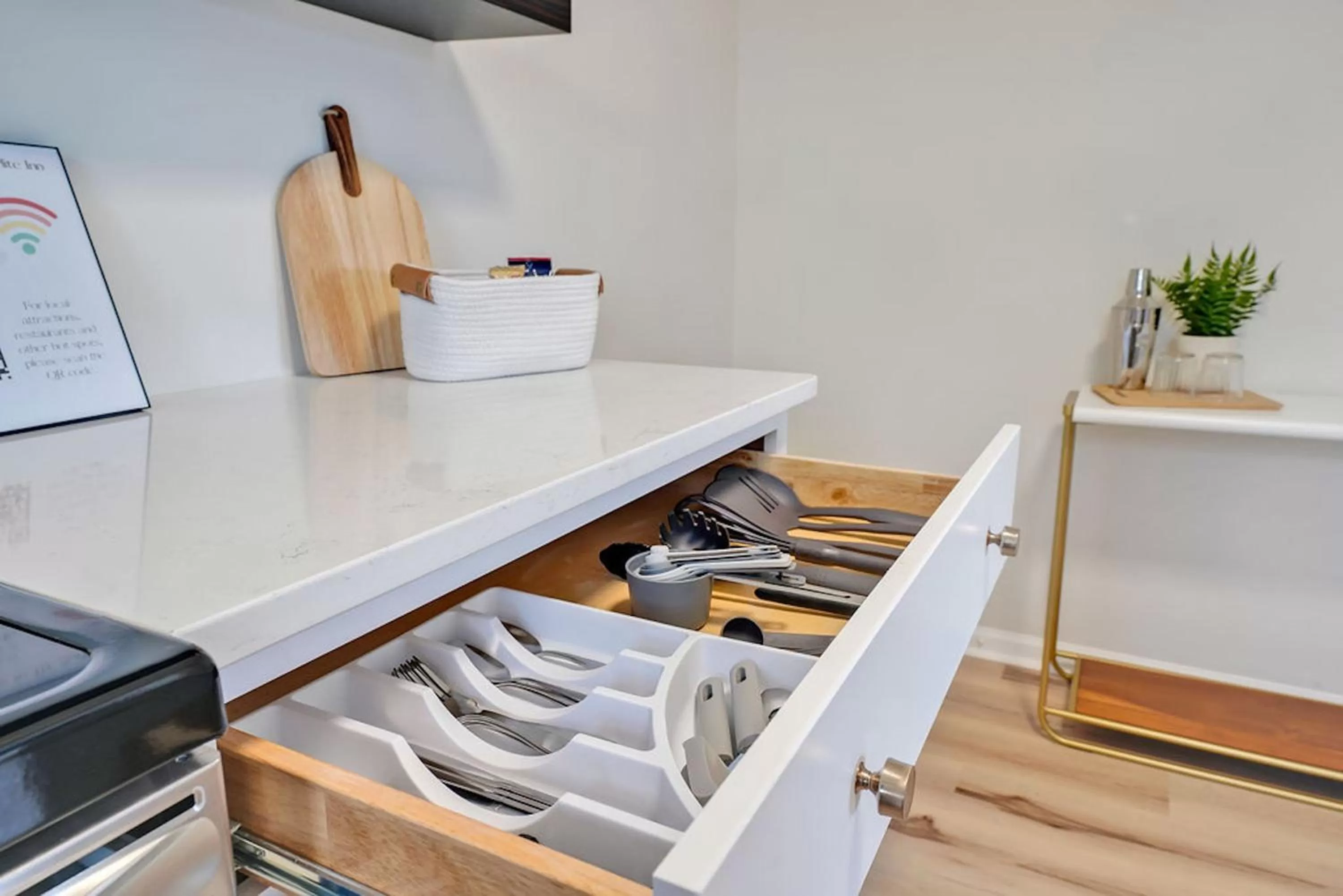 kitchen in The Starlite Inn