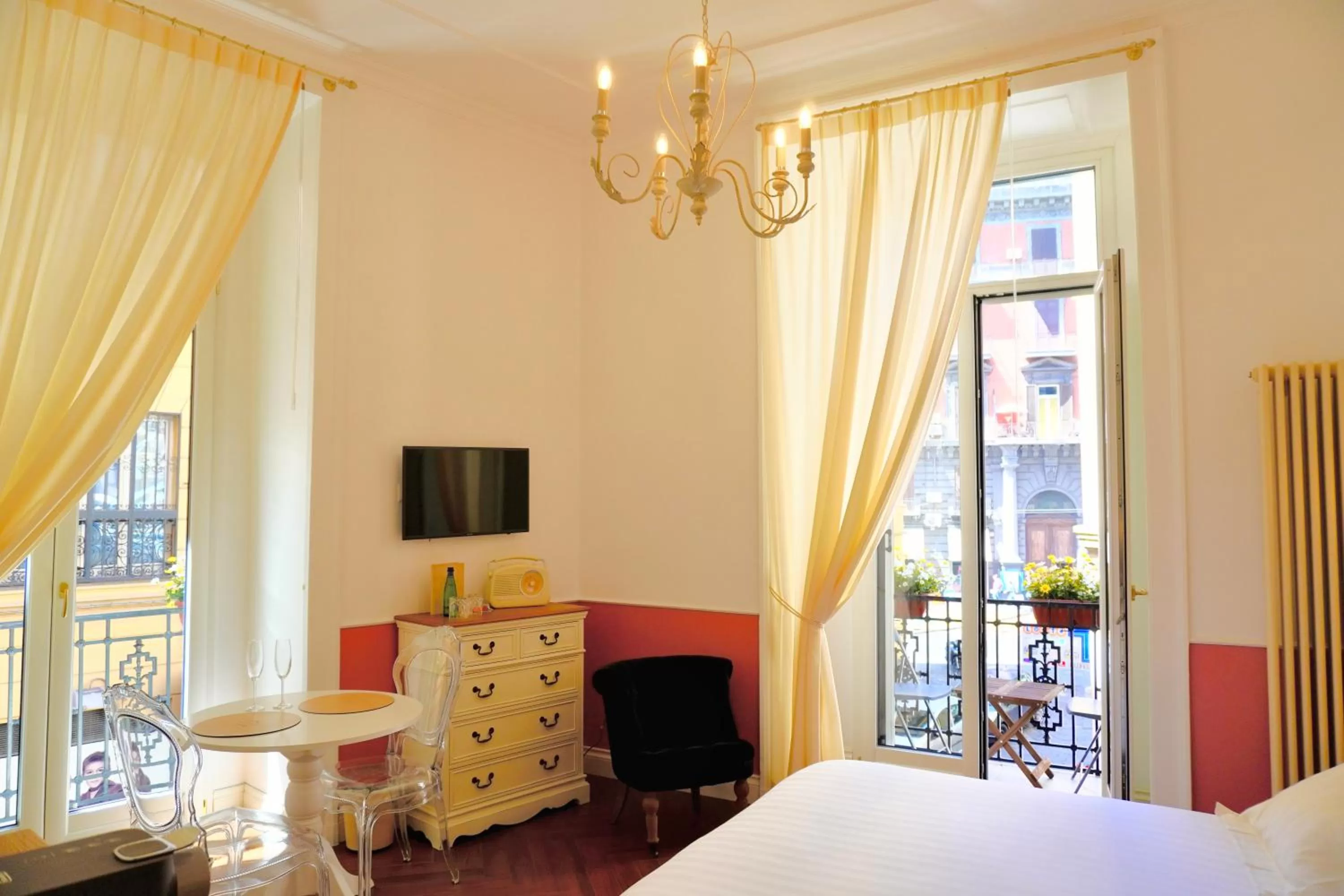 Bed in Macchiato Suites Boutique Guest House