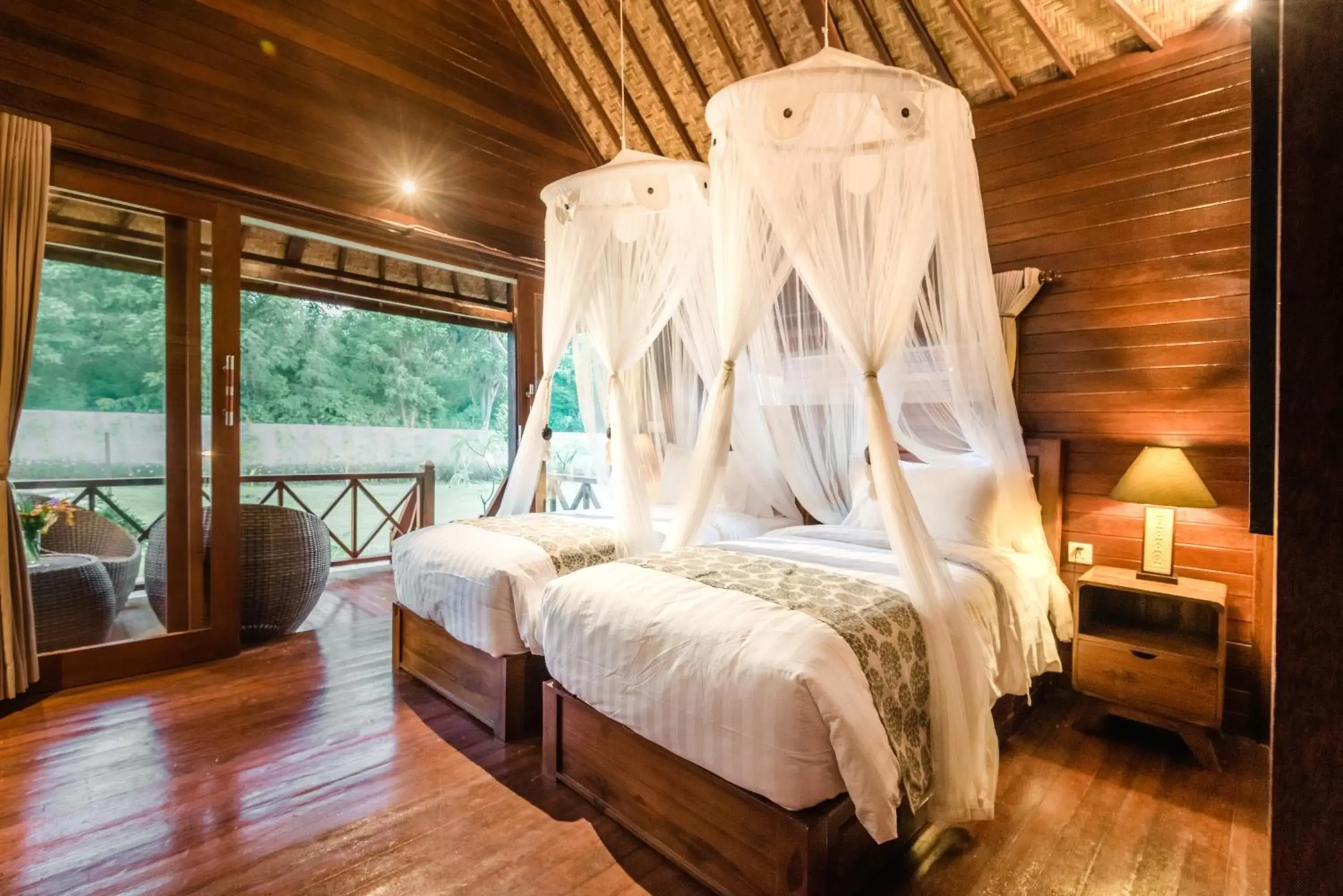 Bed in Mamamia Island Villa