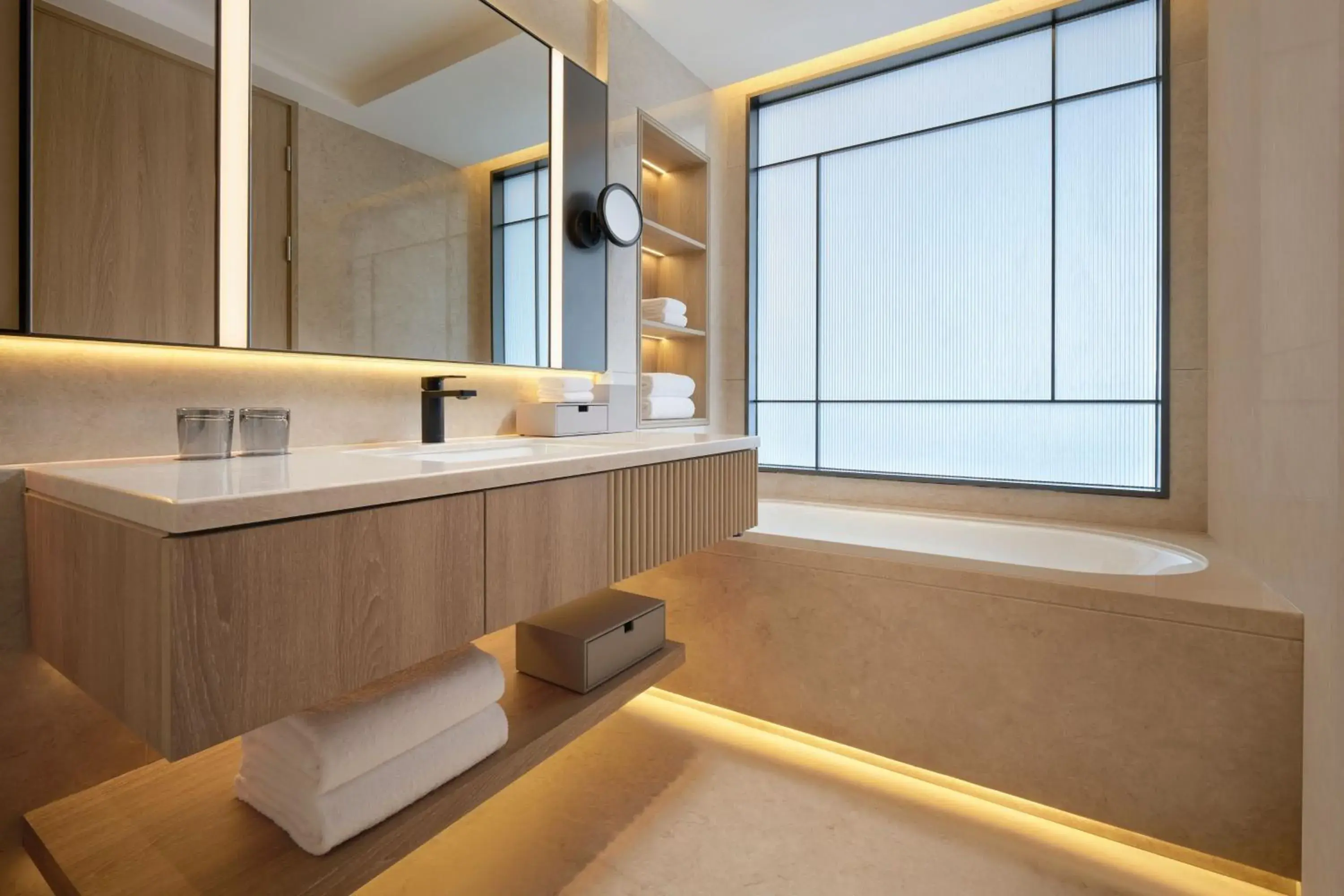 Bathroom in Courtyard By Marriott Shanghai Xujiahui