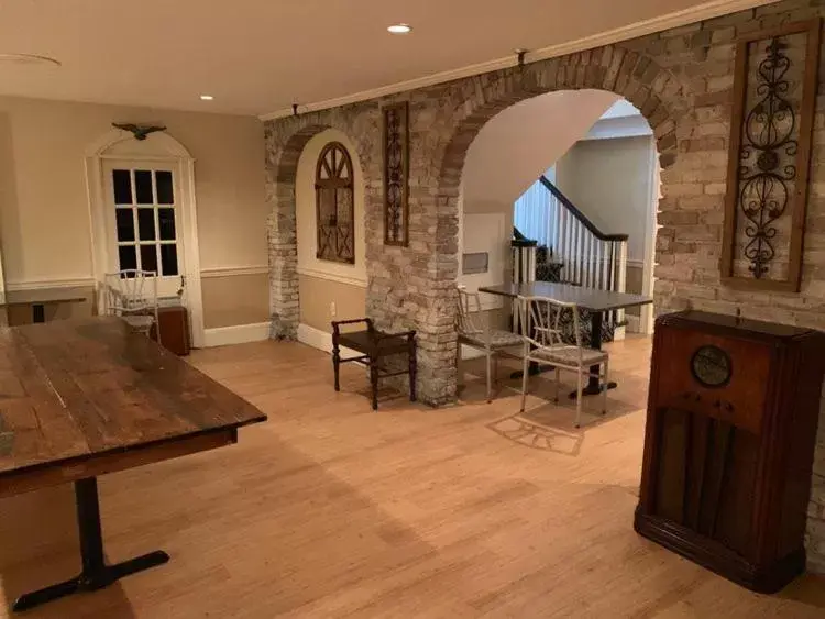 Seating Area in Simsbury 1820 House