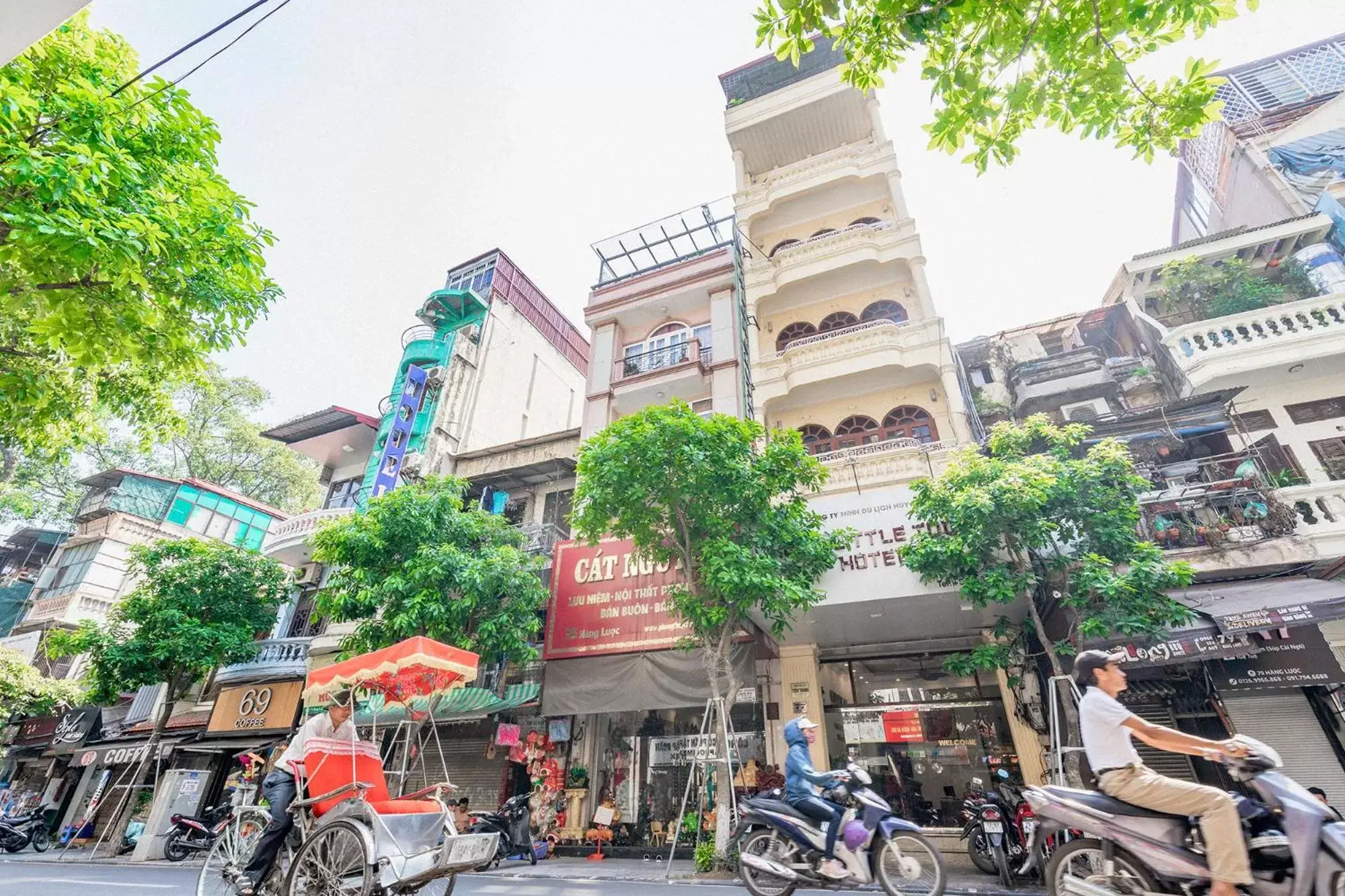 Hanoi Little Town Hotel