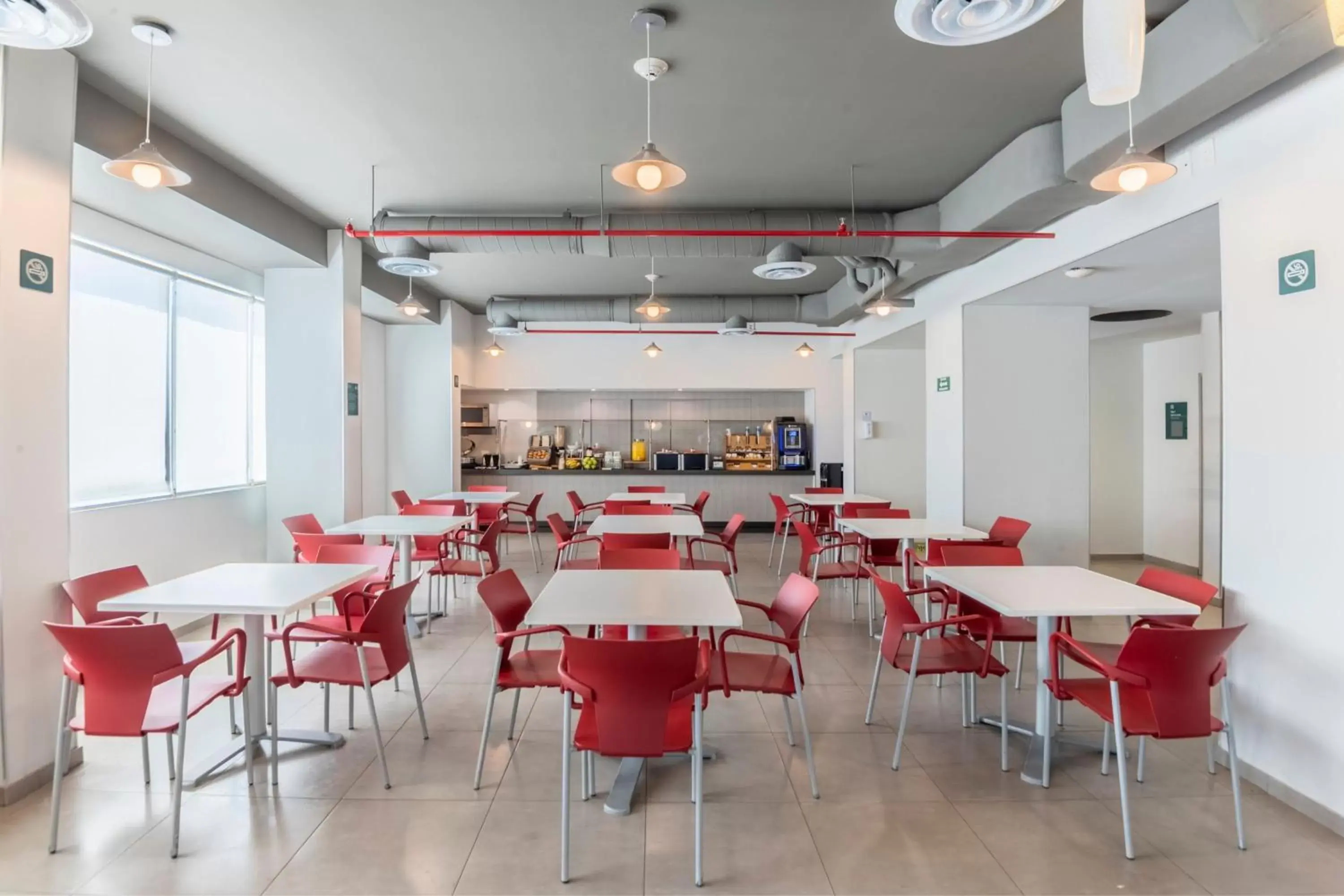 Breakfast, Restaurant/Places to Eat in City Express Junior by Marriott Merida Altabrisa