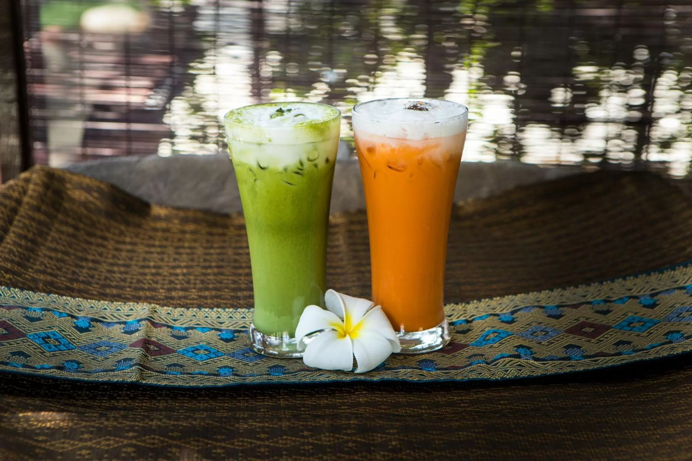 Food and drinks in Maikaew Damnoen Resort