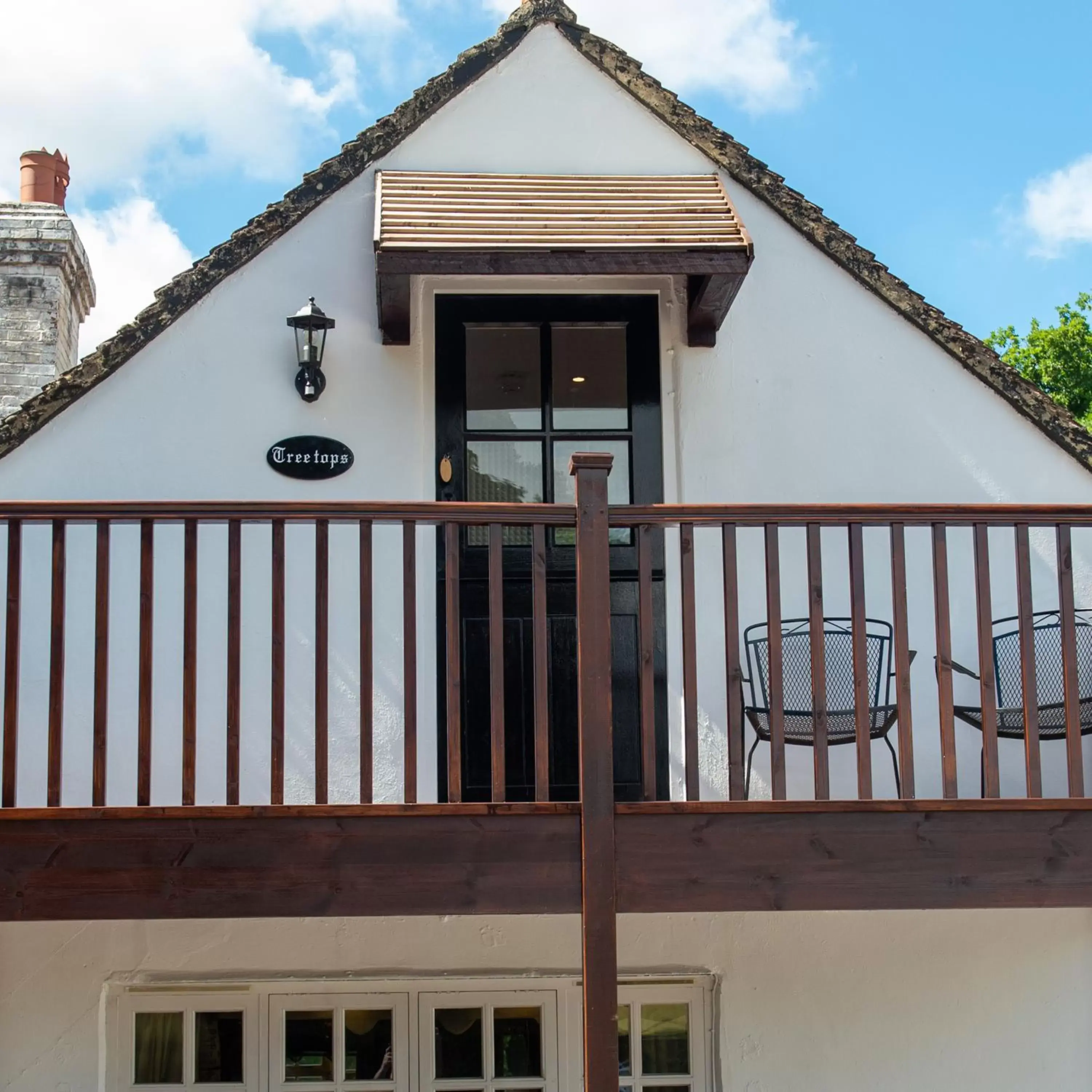 Facade/entrance, Property Building in The Withies Inn