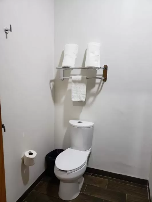 Bathroom in HOTEL PLAZA MATAMOROS