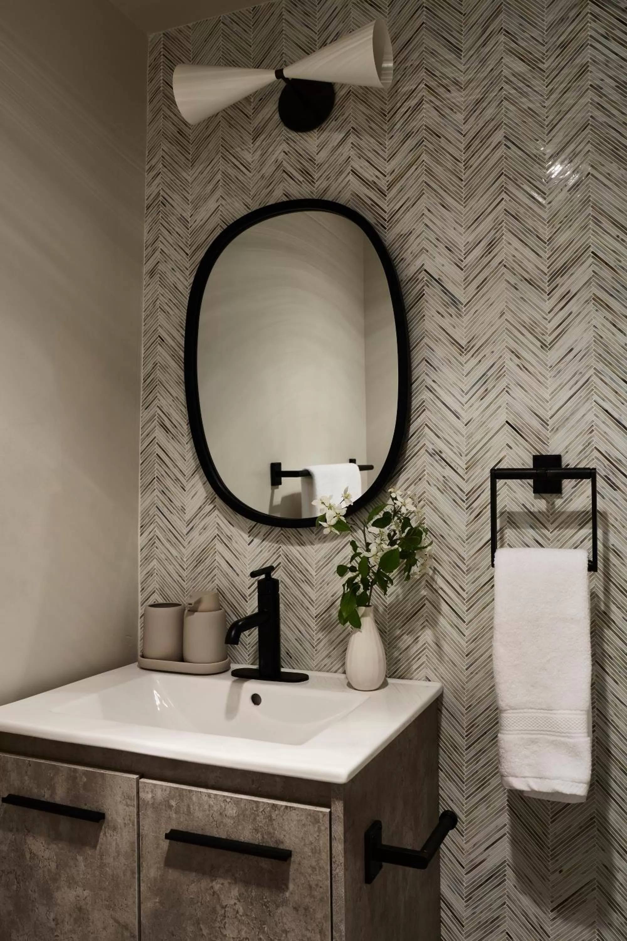 Bathroom in The Cornell Inn, Lenox & The Berkshires