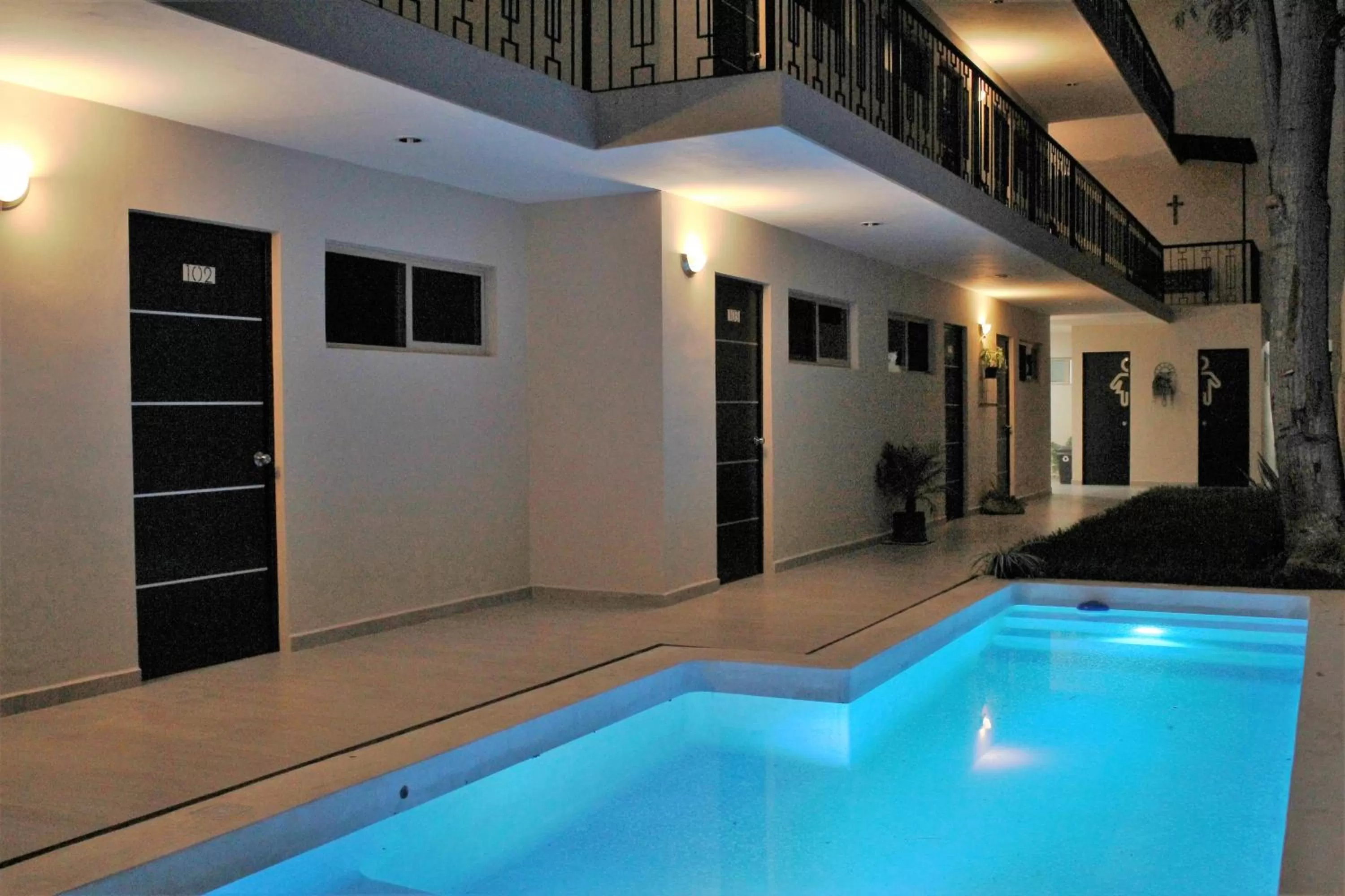 Swimming pool in Hotel Virreyes