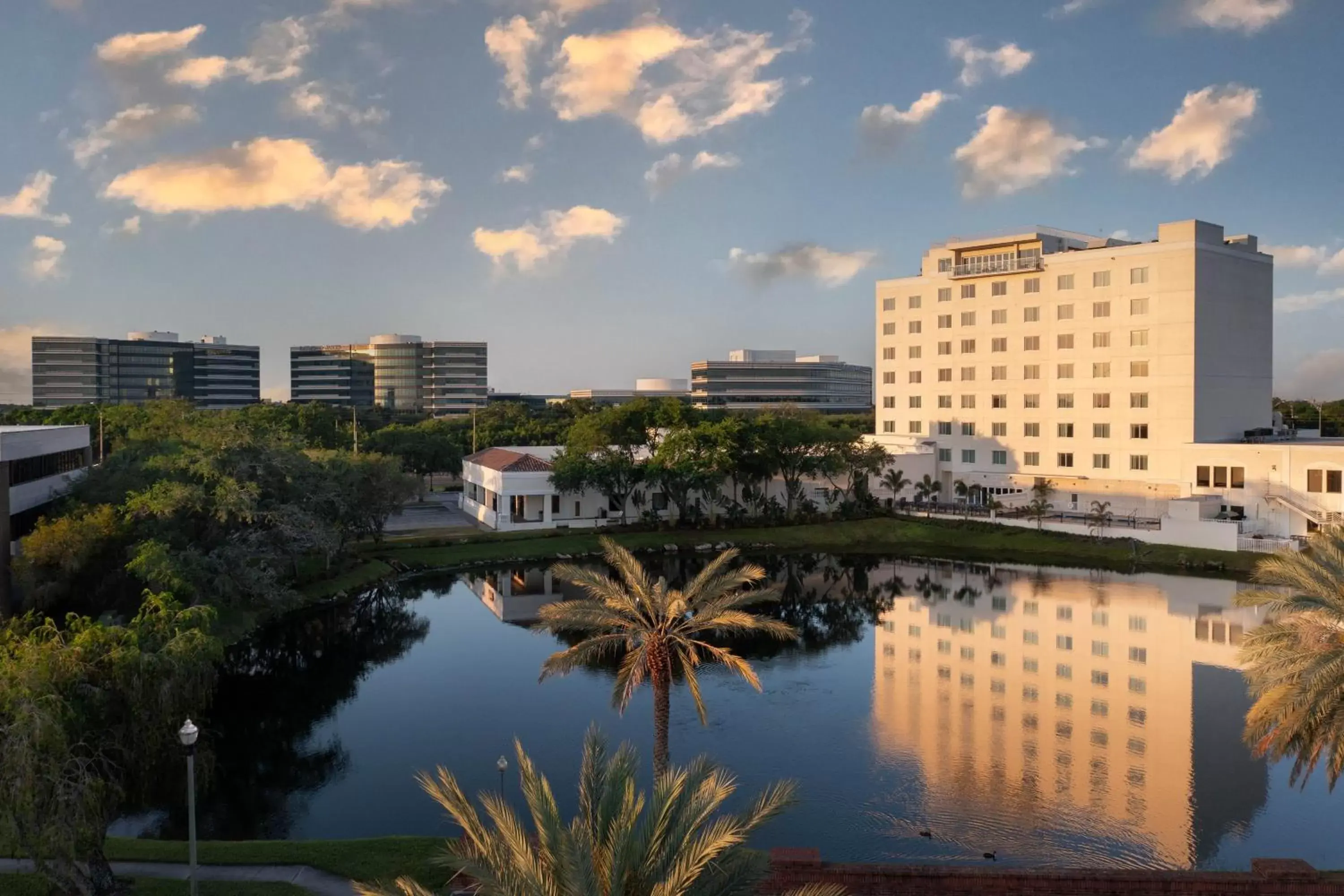 Property building in The Karol Hotel, St. Petersburg Clearwater, a Tribute Portfolio Hotel