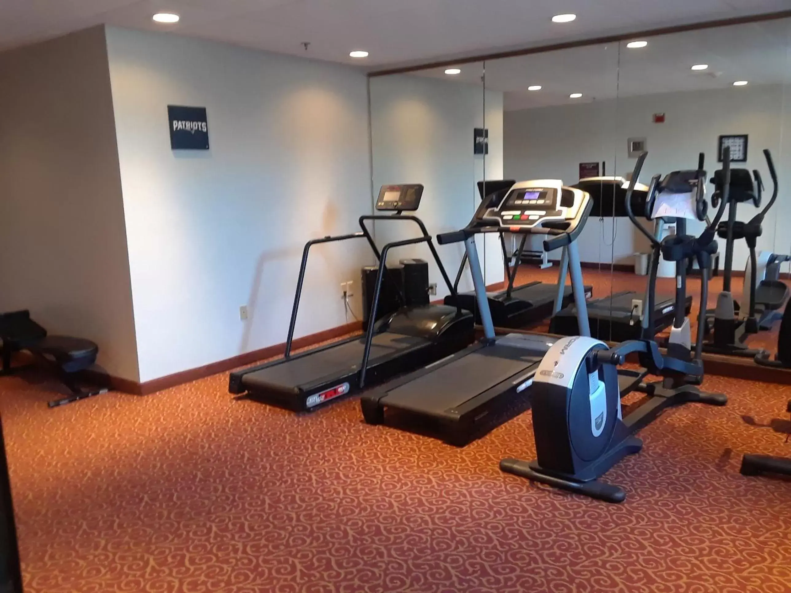 Fitness centre/facilities, Fitness Center/Facilities in Best Western Dartmouth-New Bedford