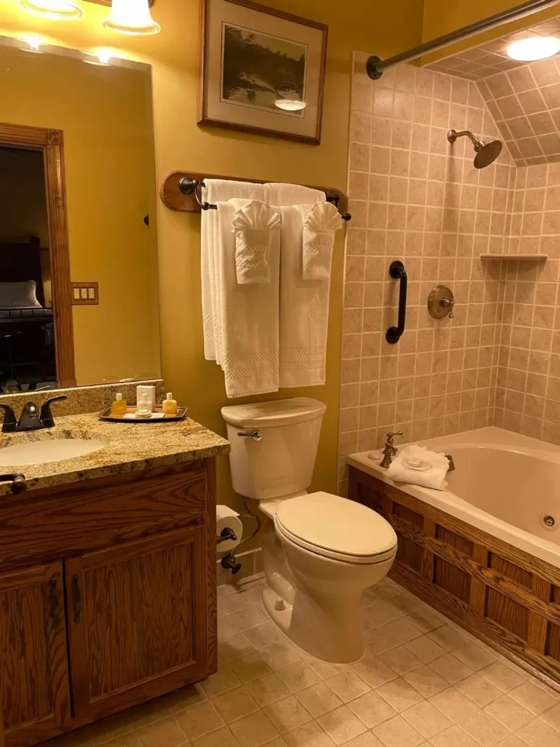 Bathroom in Bob Timberlake Inn at Chetola Resort