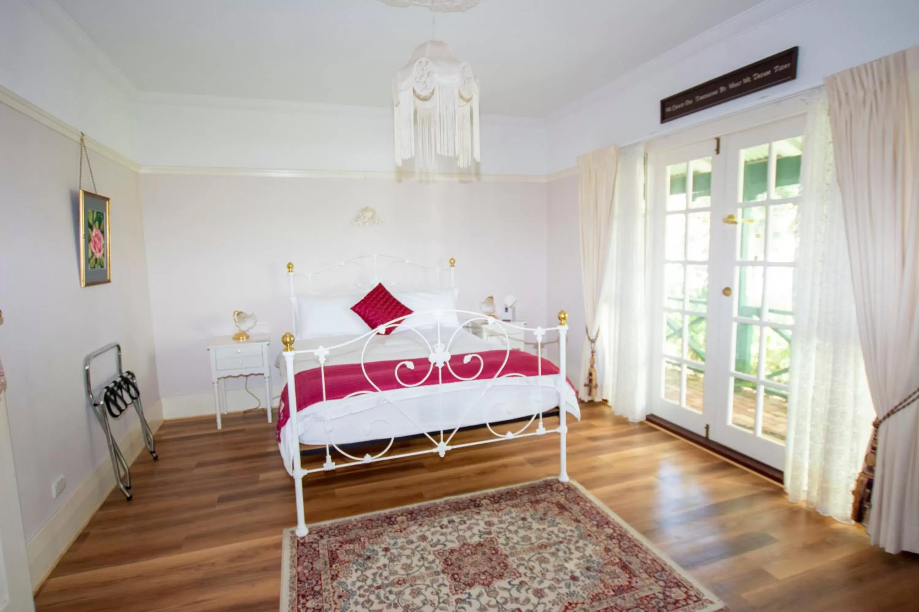Bedroom in Rosebridge House Bed & Breakfast Adult Retreat