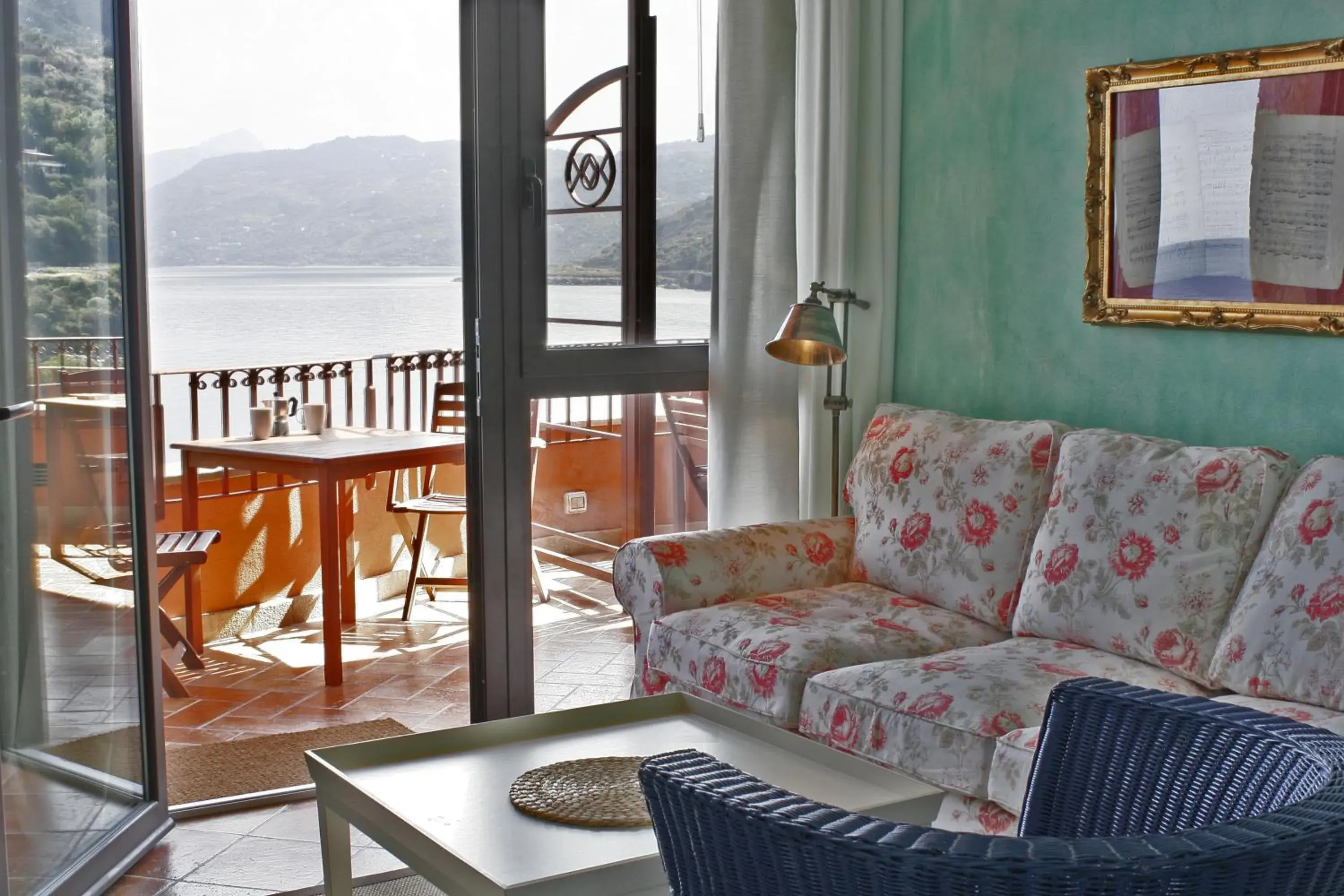 Balcony/Terrace, Seating Area in Hotel Kalura