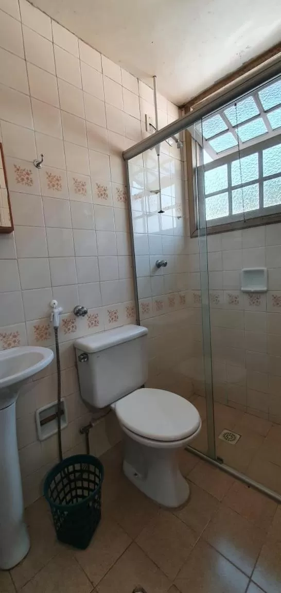 Bathroom in Apart Hotel Flomon