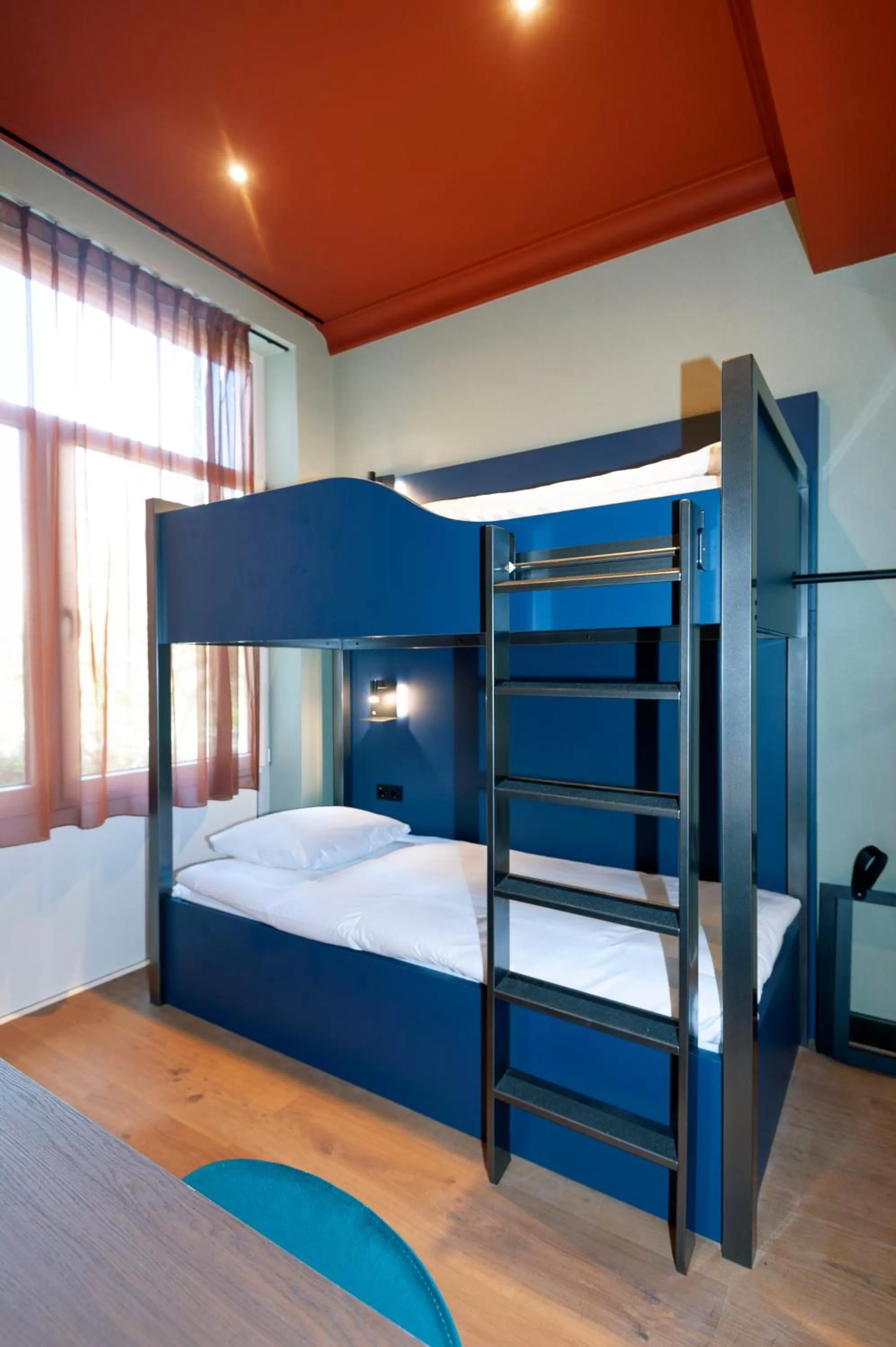 bunk bed, Bed in Hotel Nicolaas Witsen