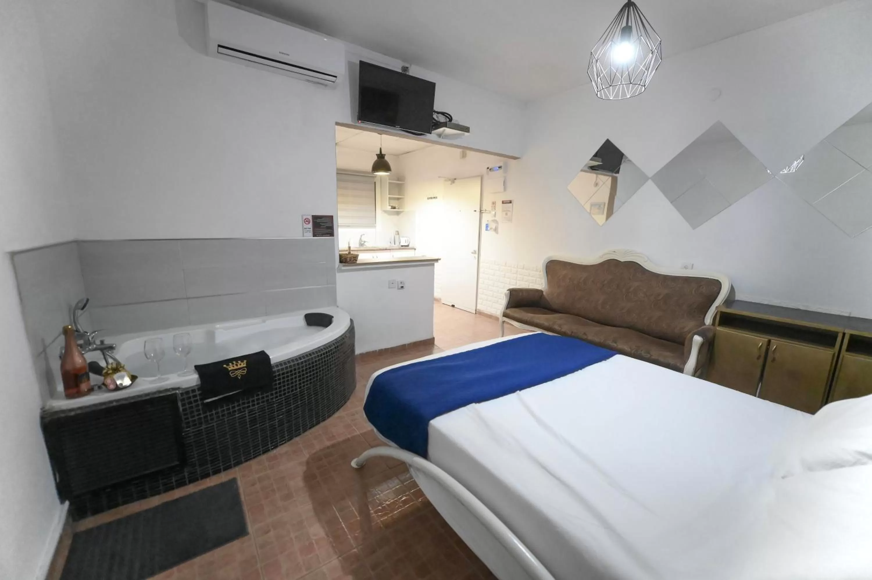 Bedroom, Bed in Magical in the Galilee