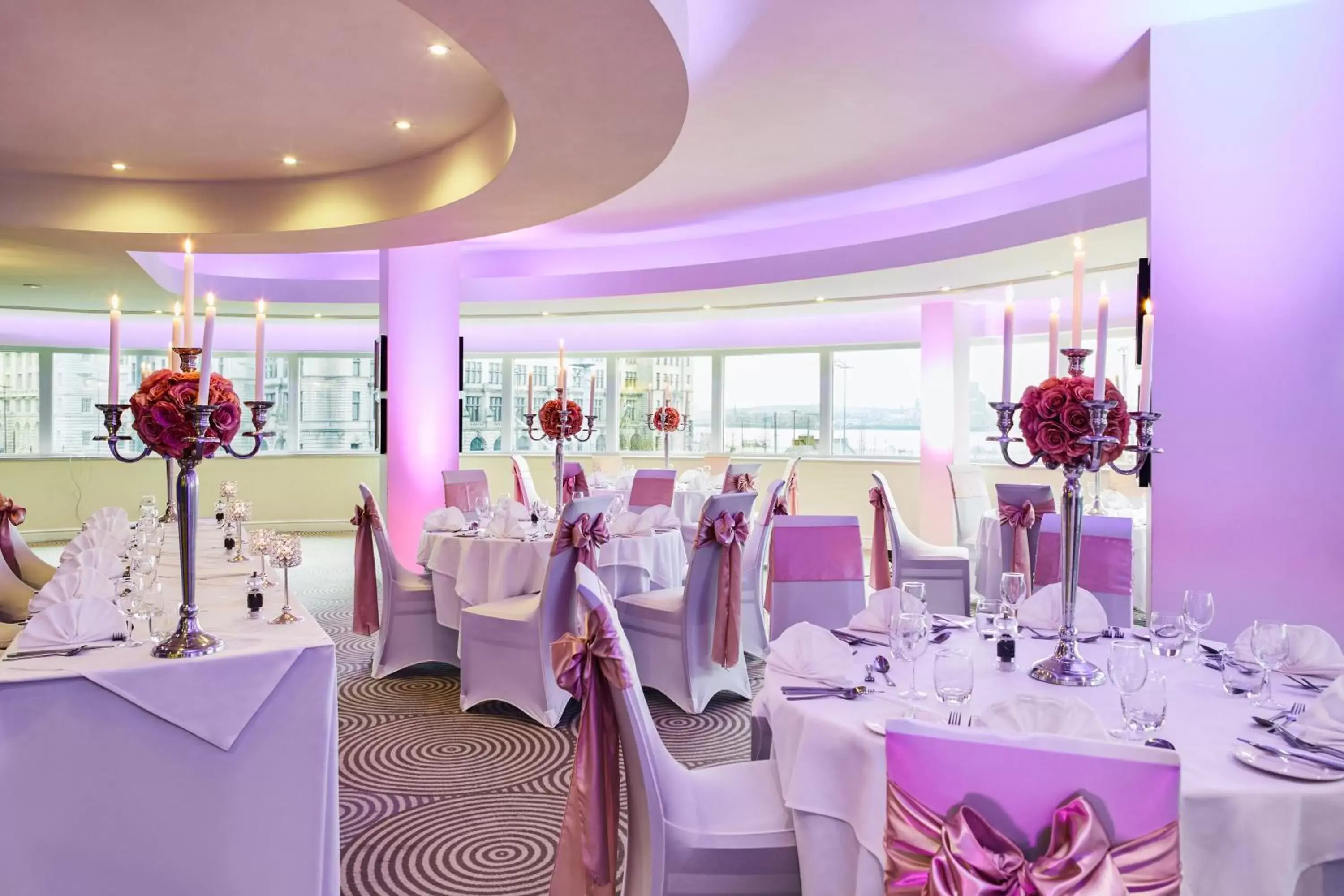 Banquet/Function facilities, Restaurant/Places to Eat in Mercure Liverpool Atlantic Tower Hotel
