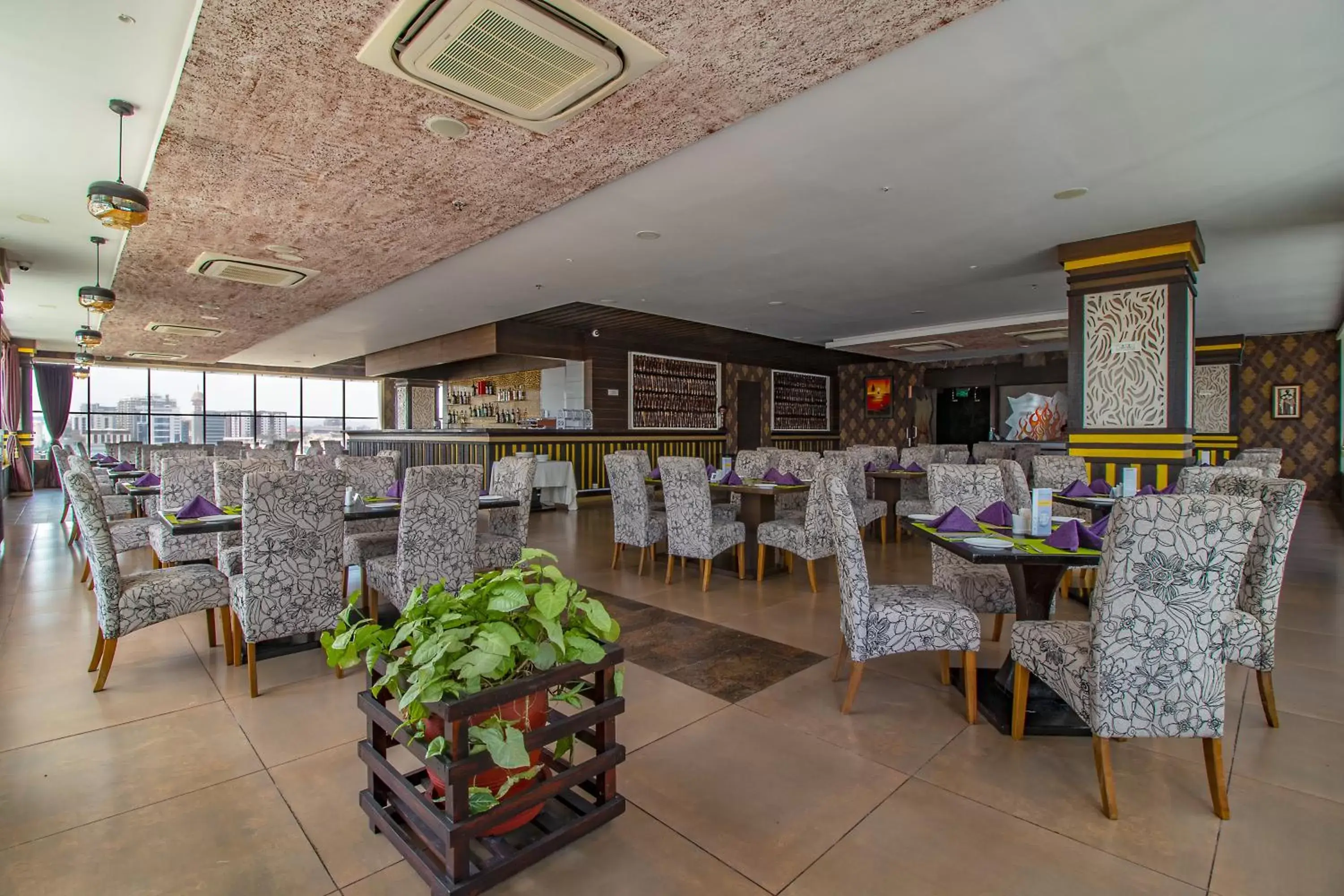 Restaurant/Places to Eat in Golden Tulip Westlands Nairobi