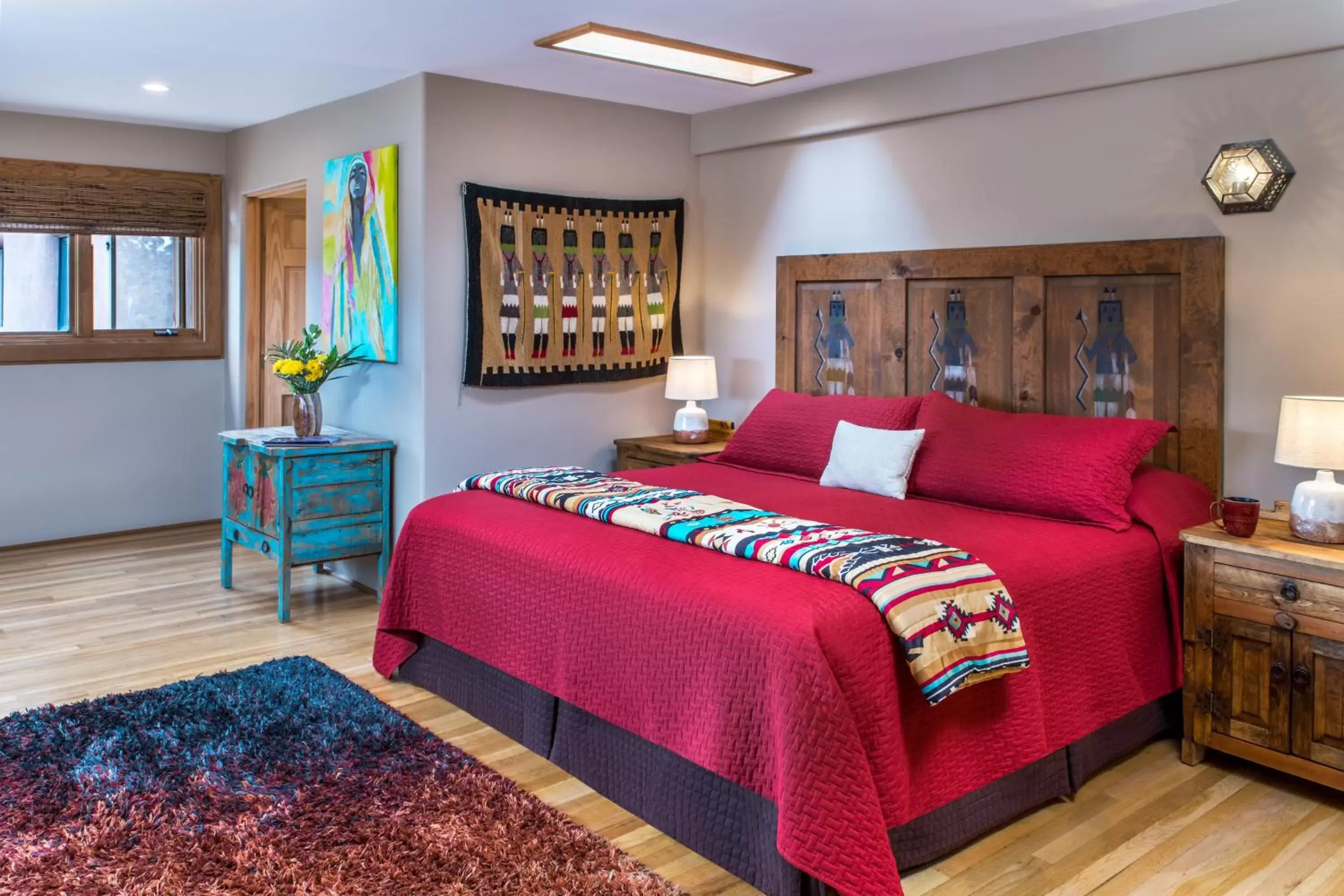 Bedroom in Bobcat Inn