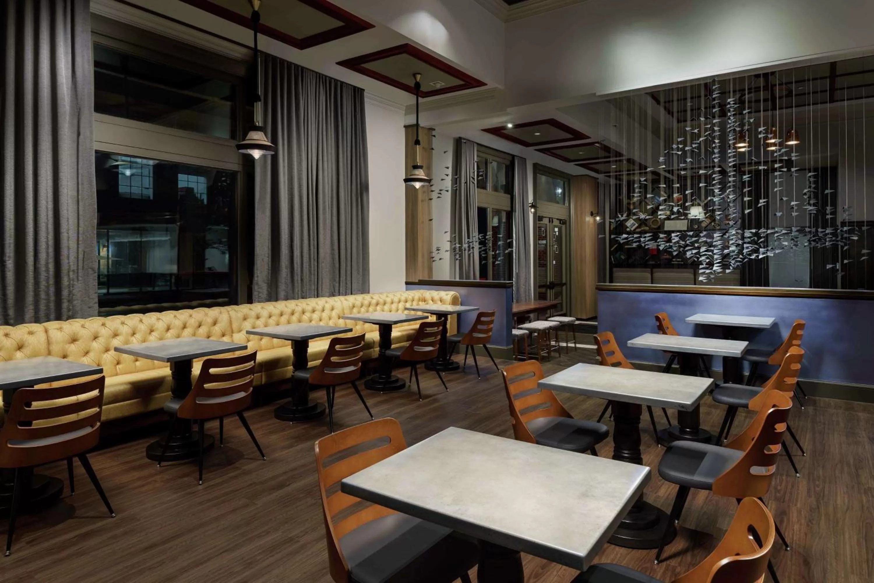 Restaurant/places to eat in Hilton Garden Inn Annapolis Downtown