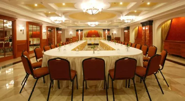 Meeting/conference room in The Imperial Palace