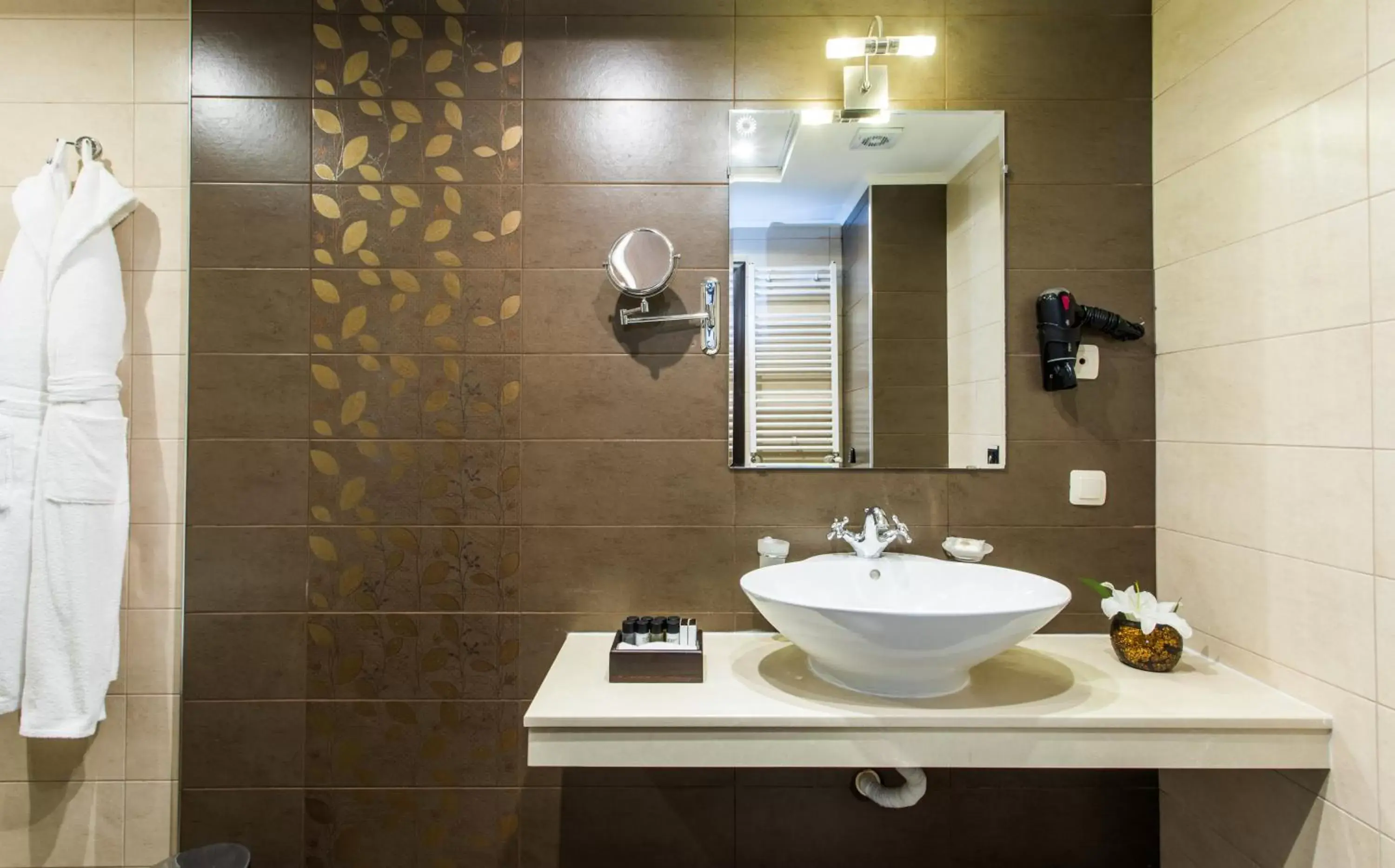 Bathroom in Premier Luxury Mountain Resort