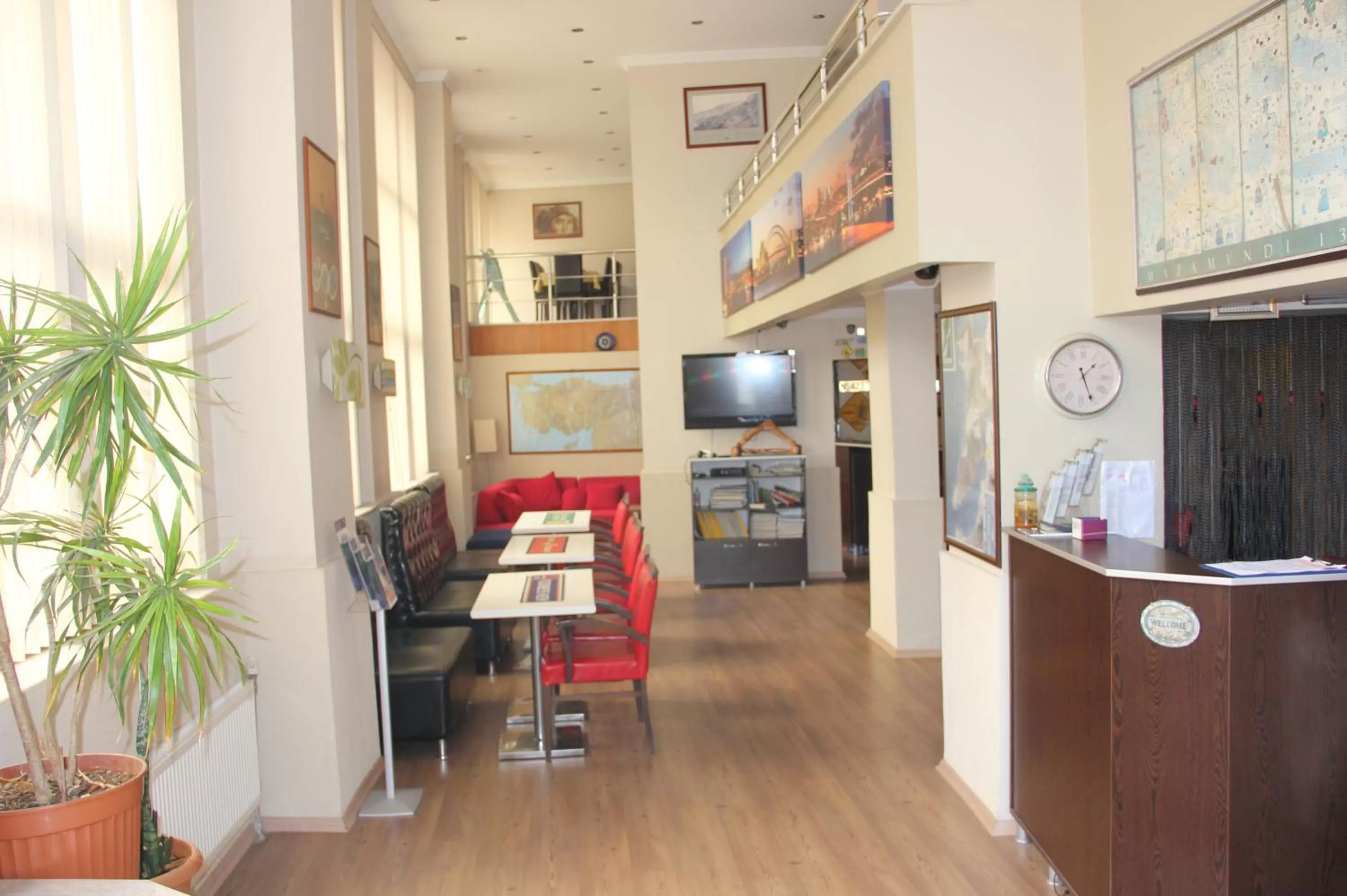 Lobby or reception in Hotel Crowded House