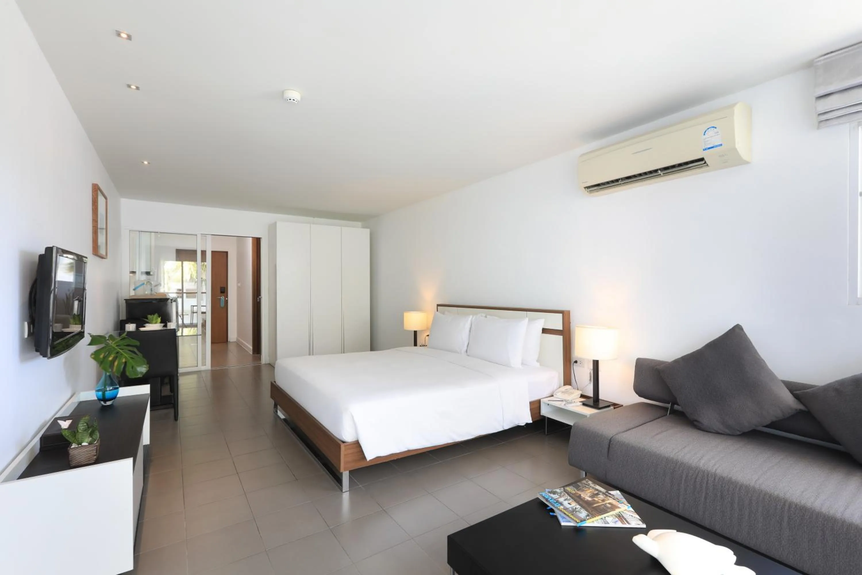 Area and facilities, Bed in Nap Patong