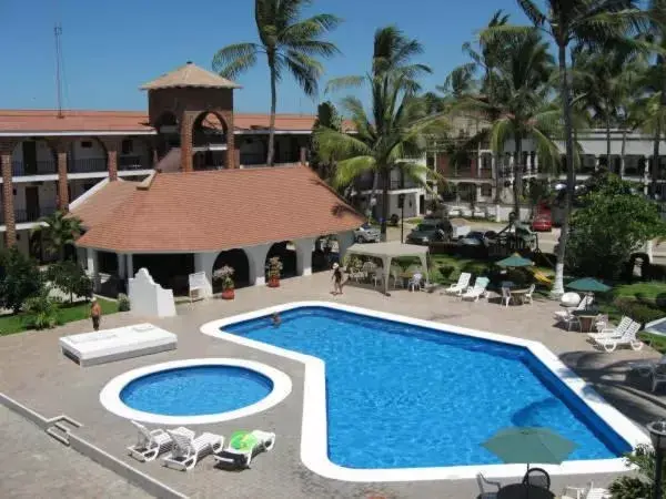 Pool View in Costa Alegre Hotel & Suites