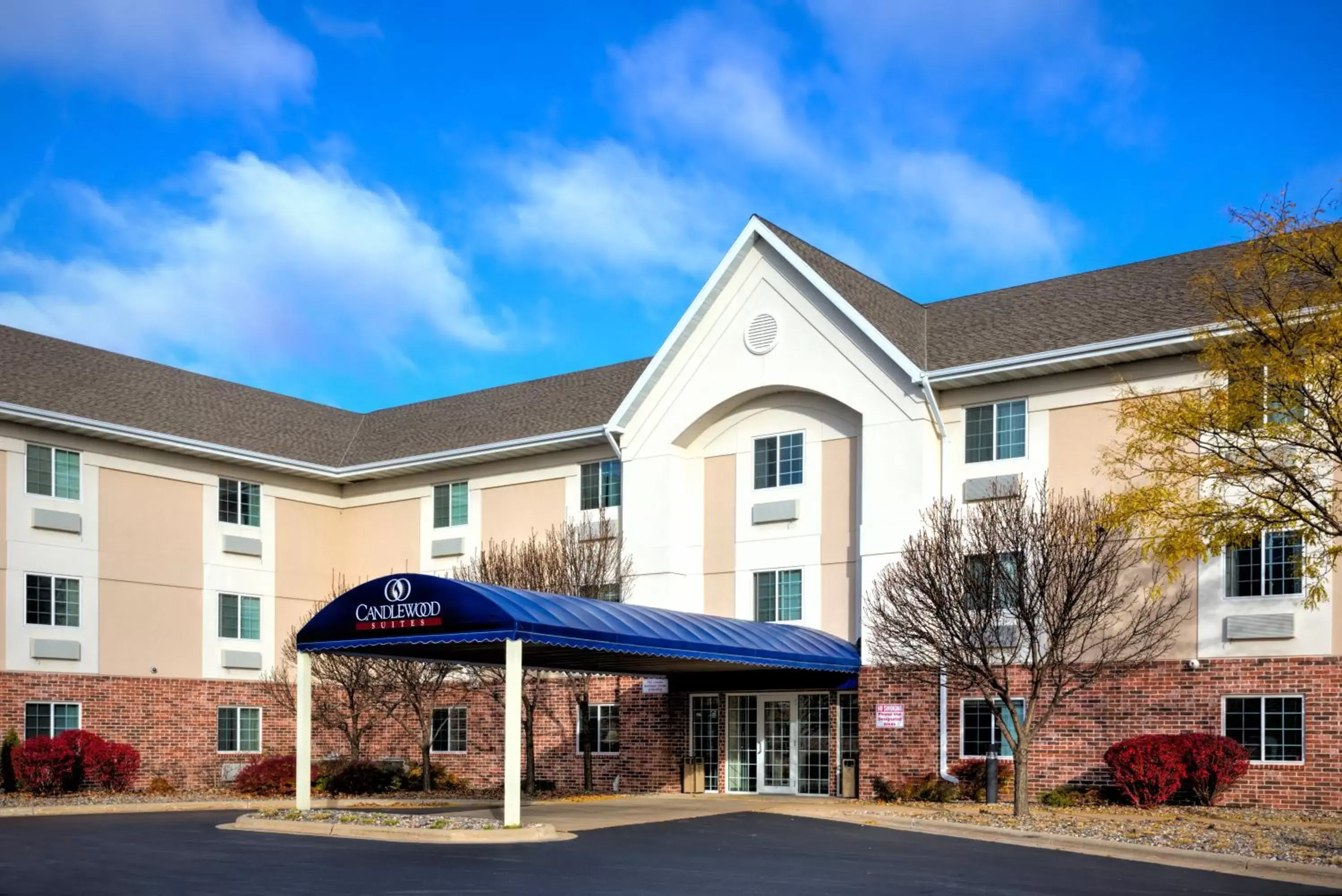 Property Building in Candlewood Suites Appleton, an IHG Hotel