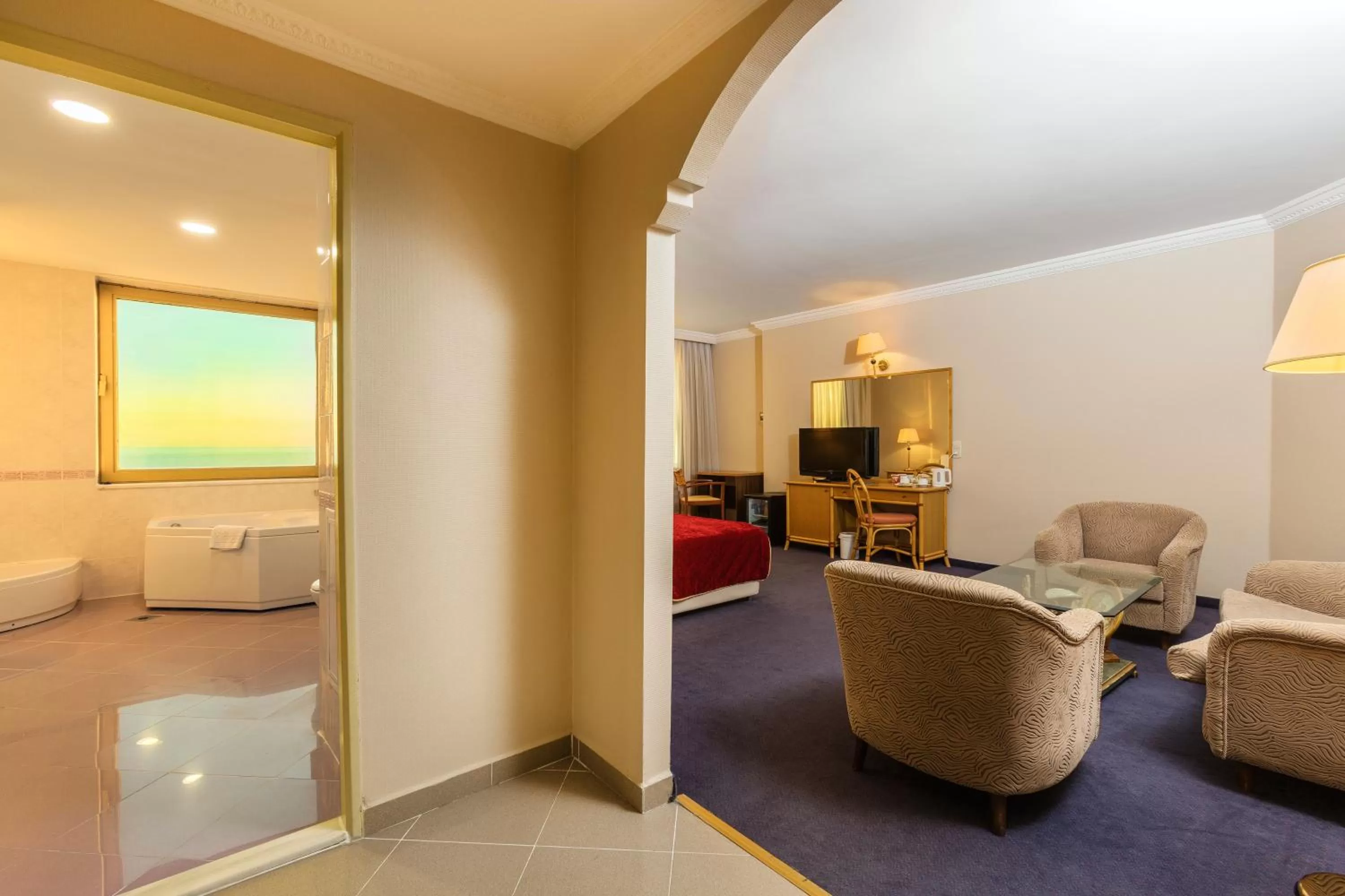 Photo of the whole room in Kumburgaz Marin Princess Hotel