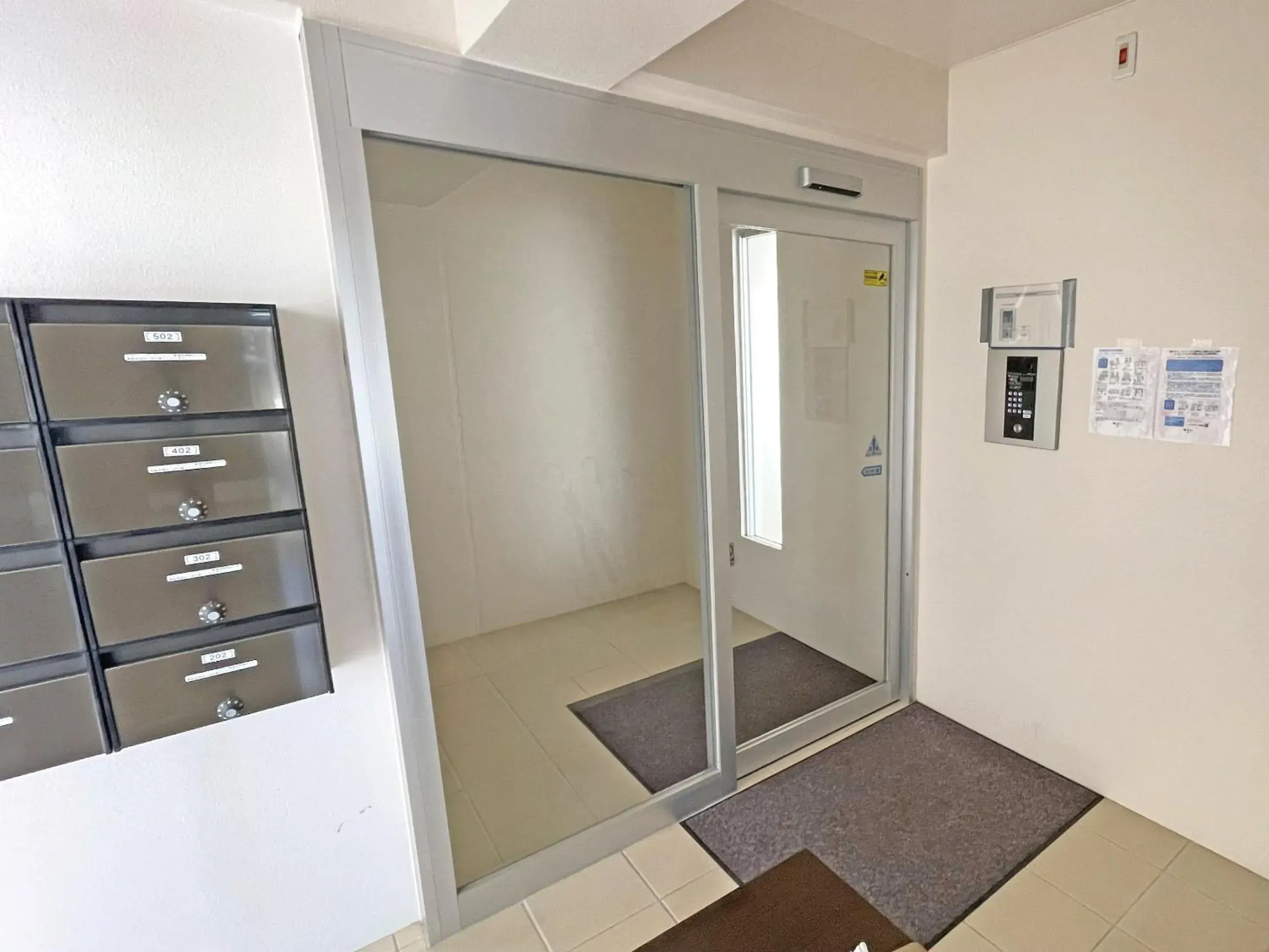 Lobby or reception in G-RATIS Omoromachi Lobby or reception in G-RATIS Omoromachi