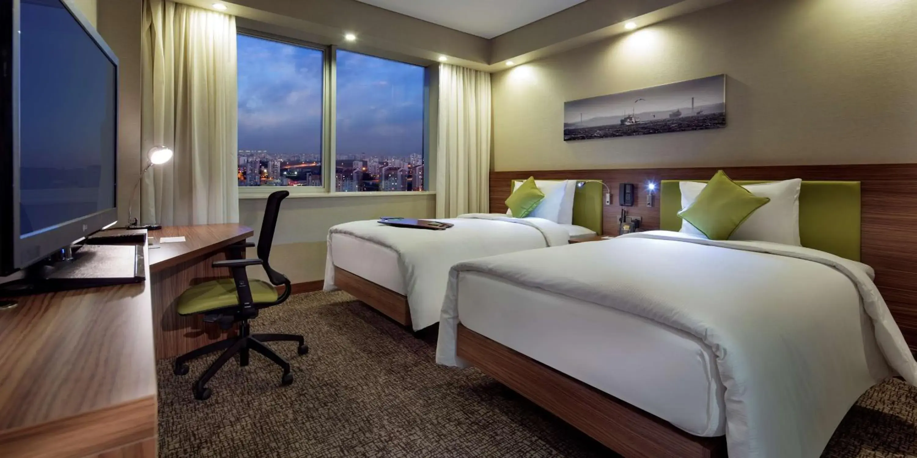 Bedroom in Hampton by Hilton Istanbul Kayasehir