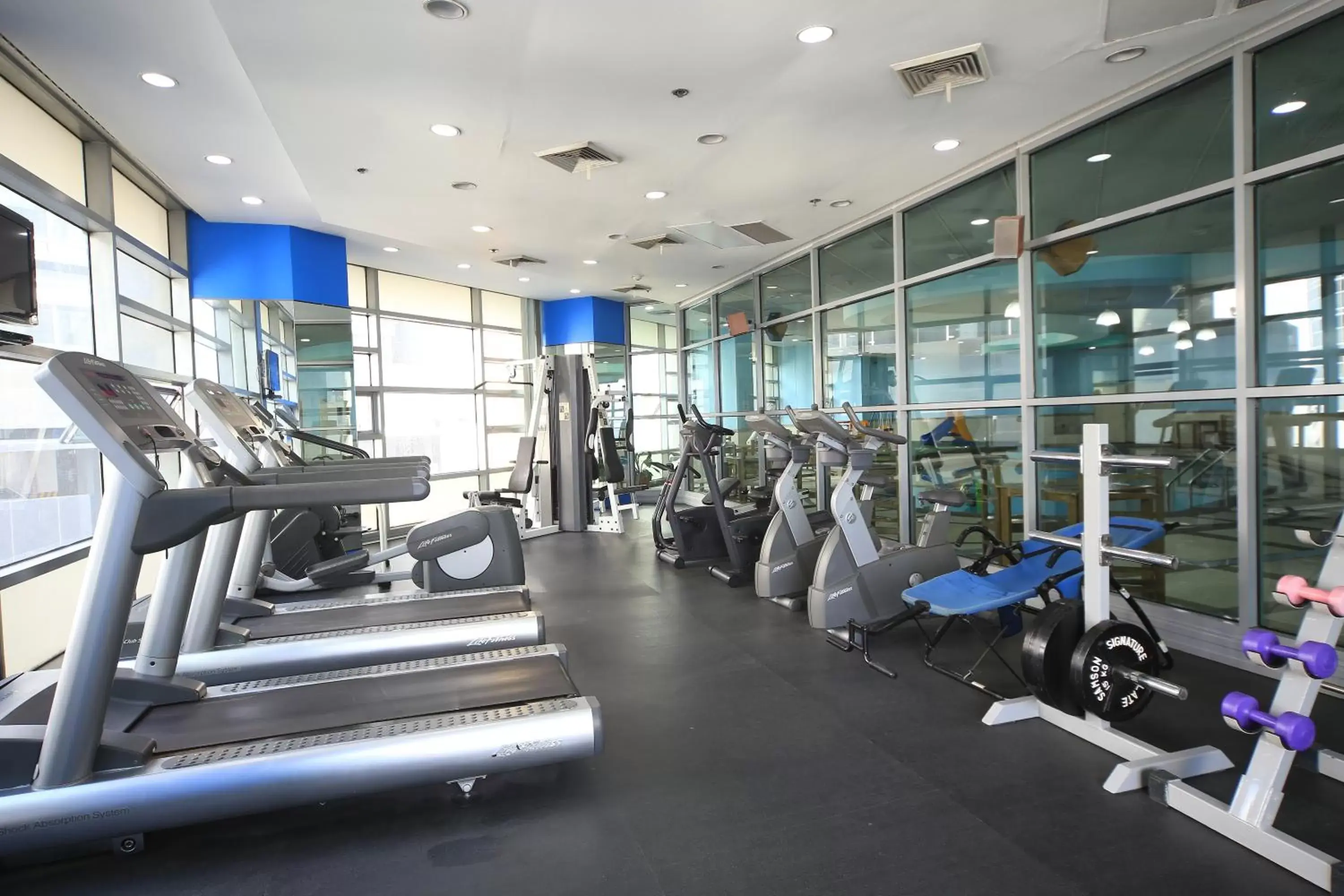 Fitness centre/facilities in Infinity Tower Suites