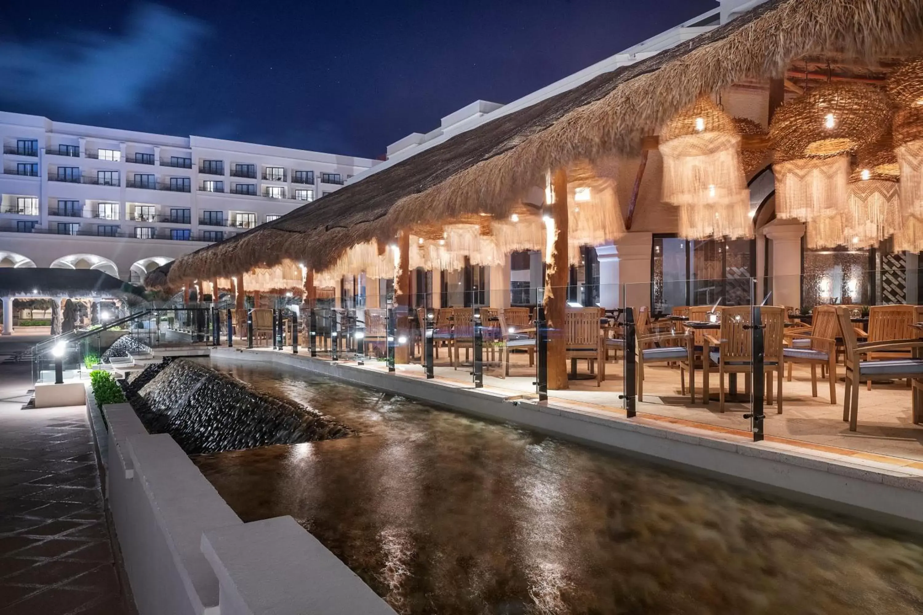 Restaurant/places to eat in Marriott Cancun, An All-Inclusive Resort