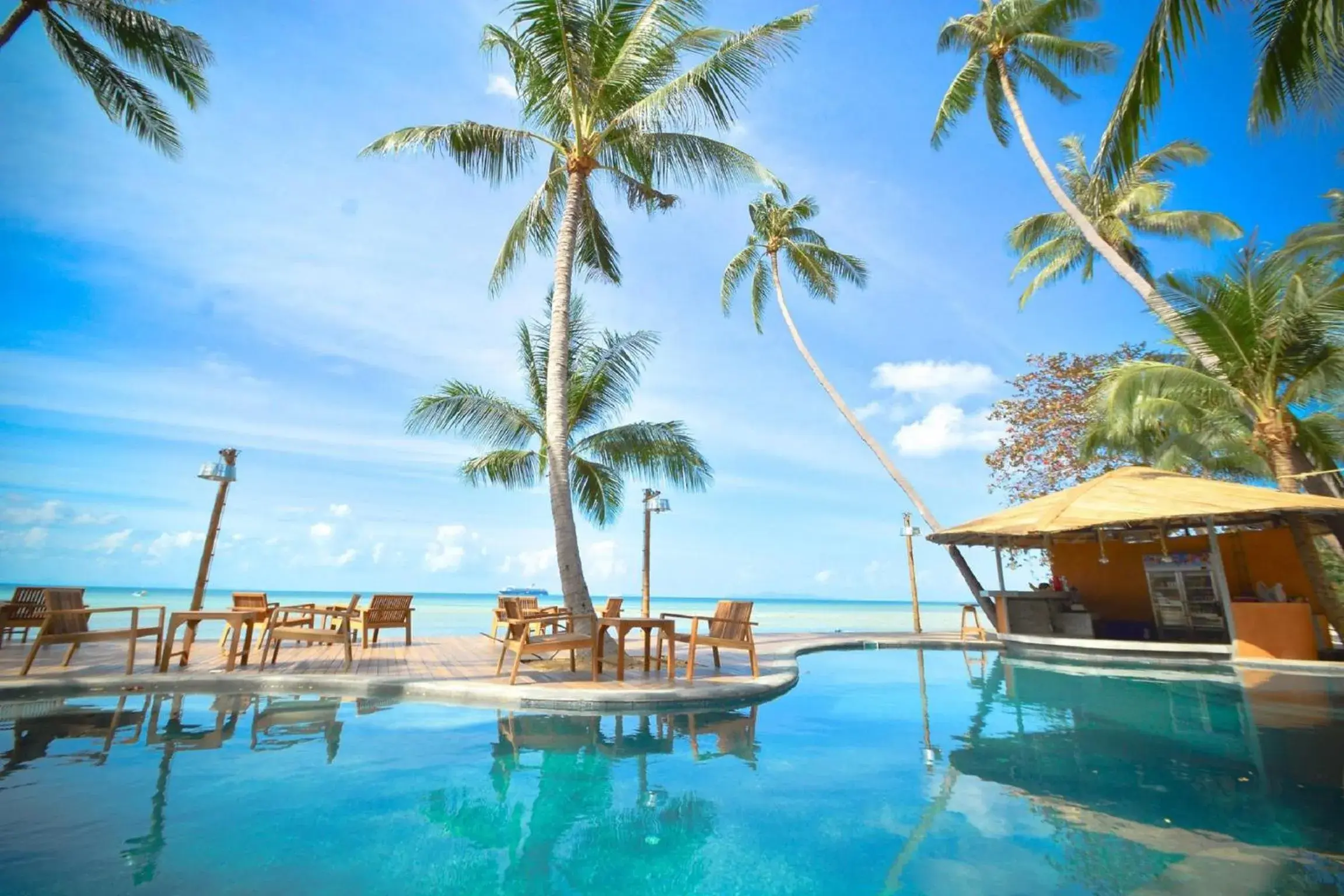 Pool view, Swimming Pool in The Mud - Eco Hotel