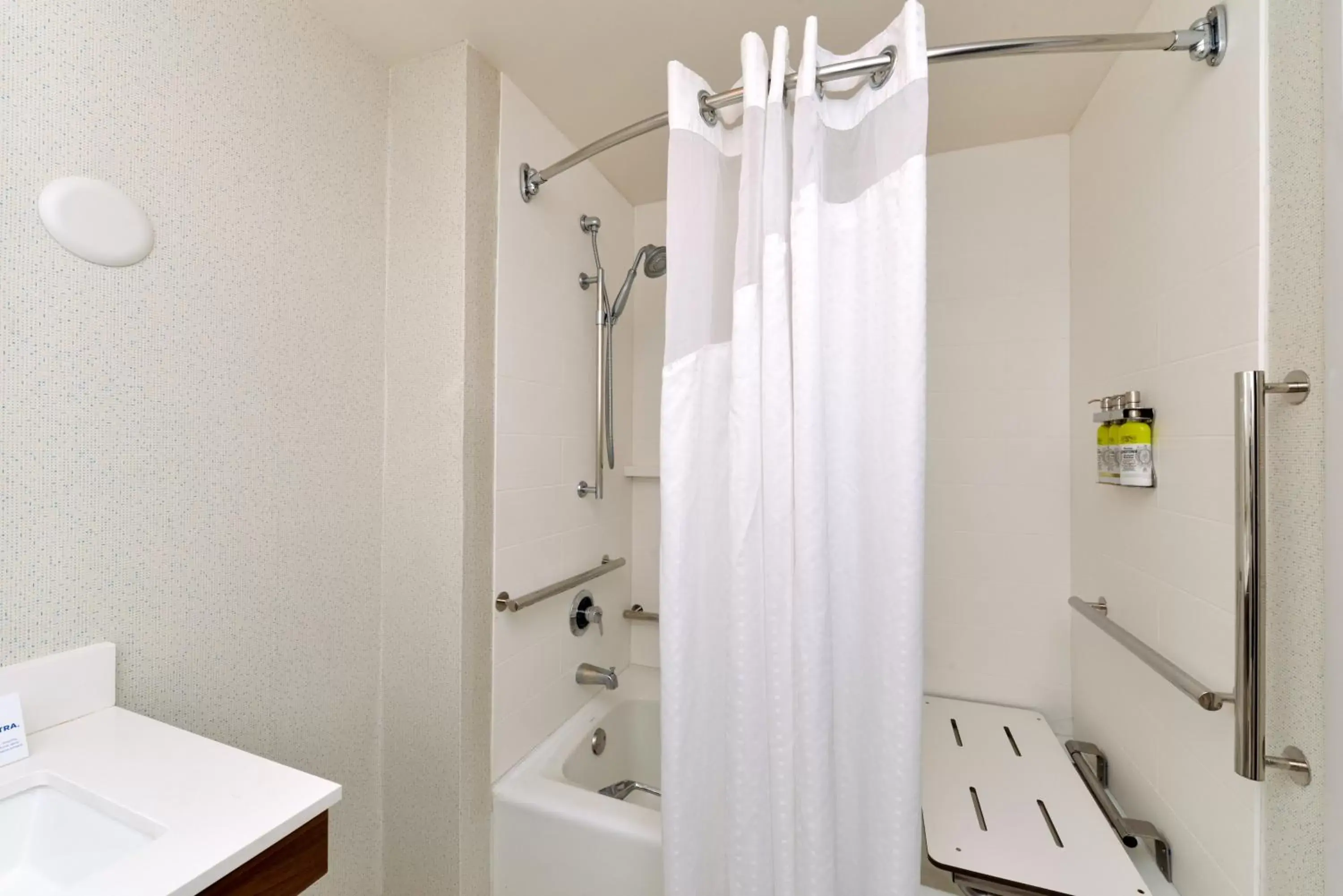 Bathroom in Holiday Inn Express Lodi, an IHG Hotel