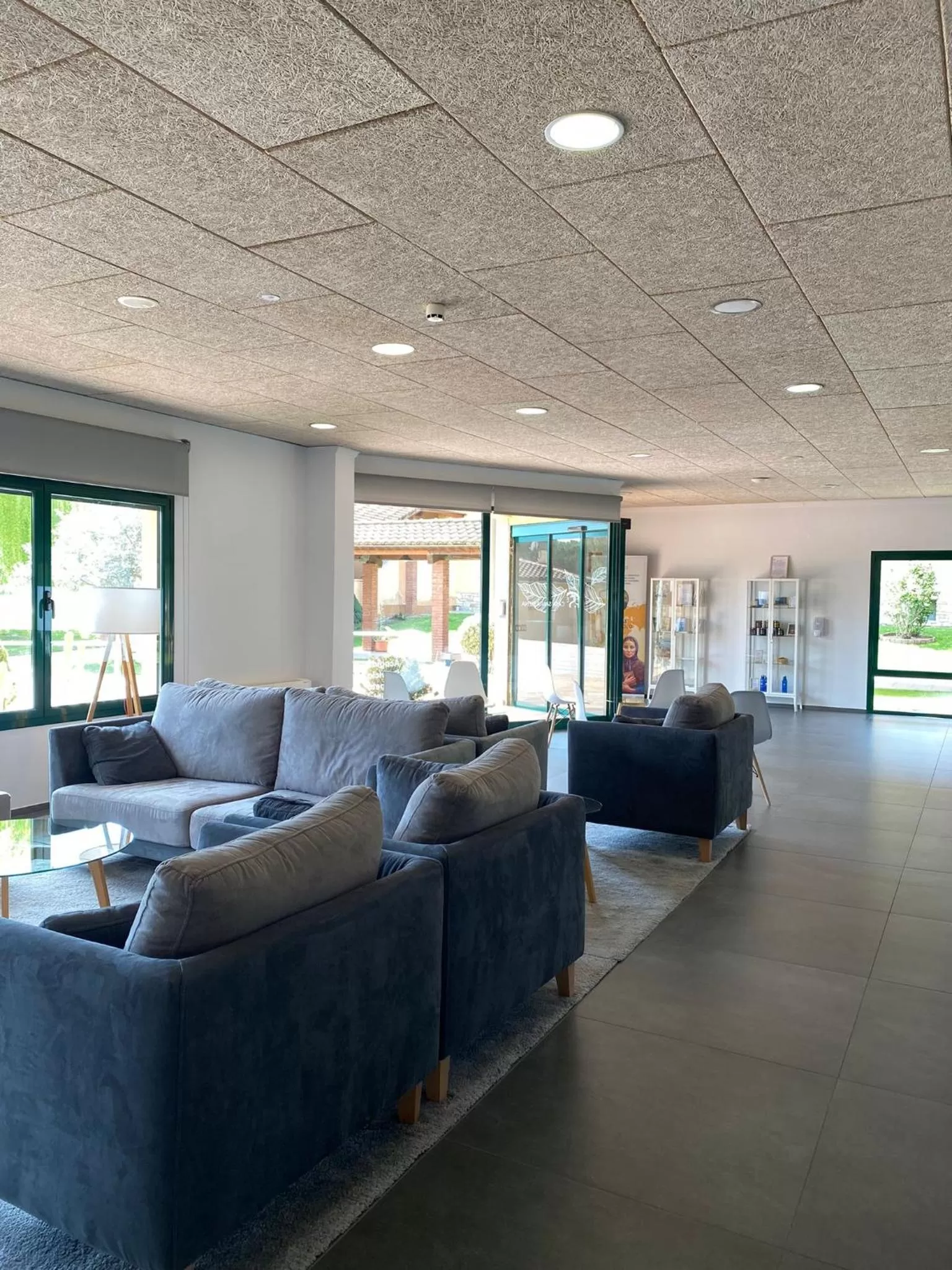 Communal lounge/ TV room in Casa Santa Elena