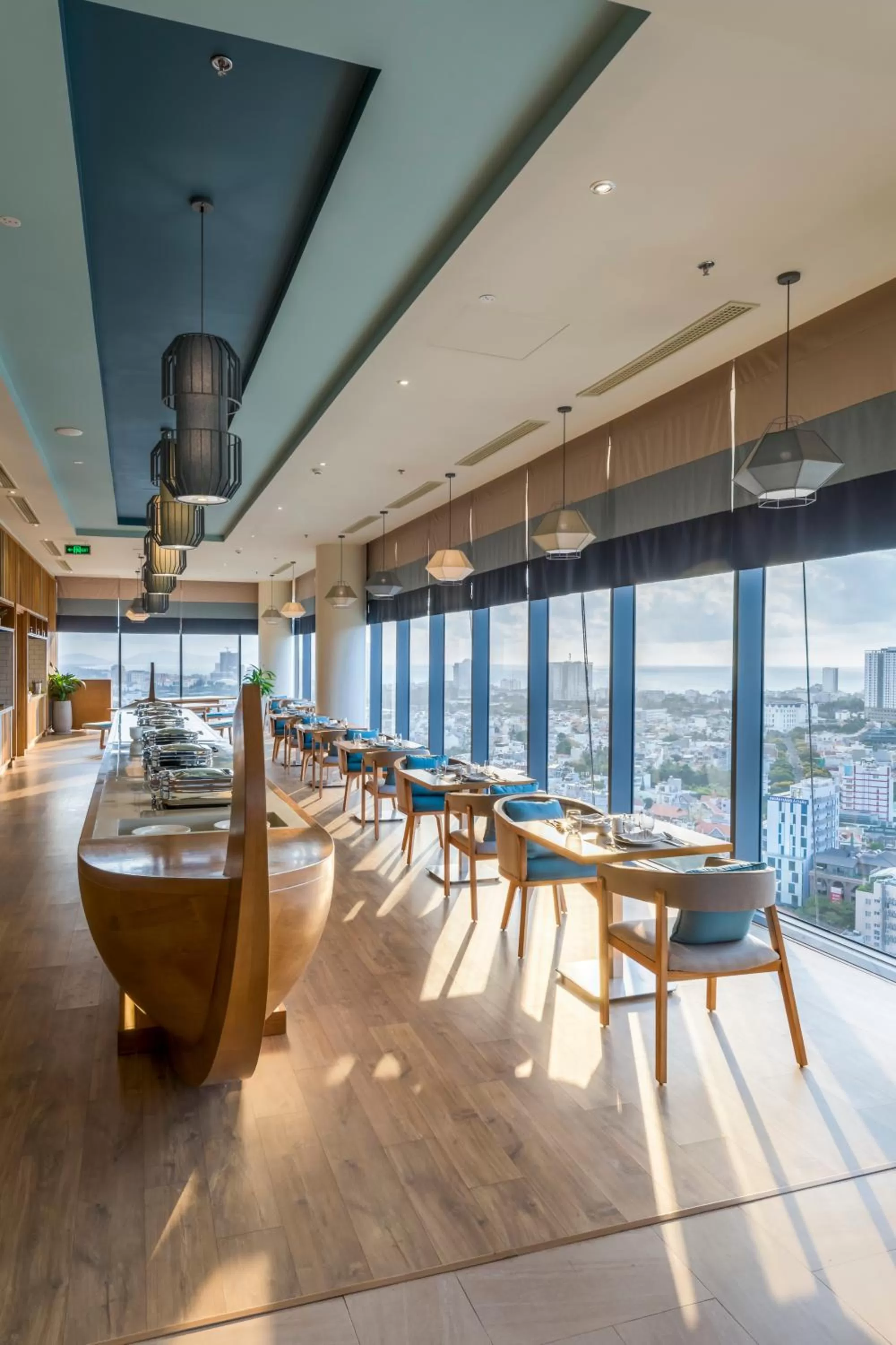 Restaurant/places to eat in Fusion Suites Vung Tau