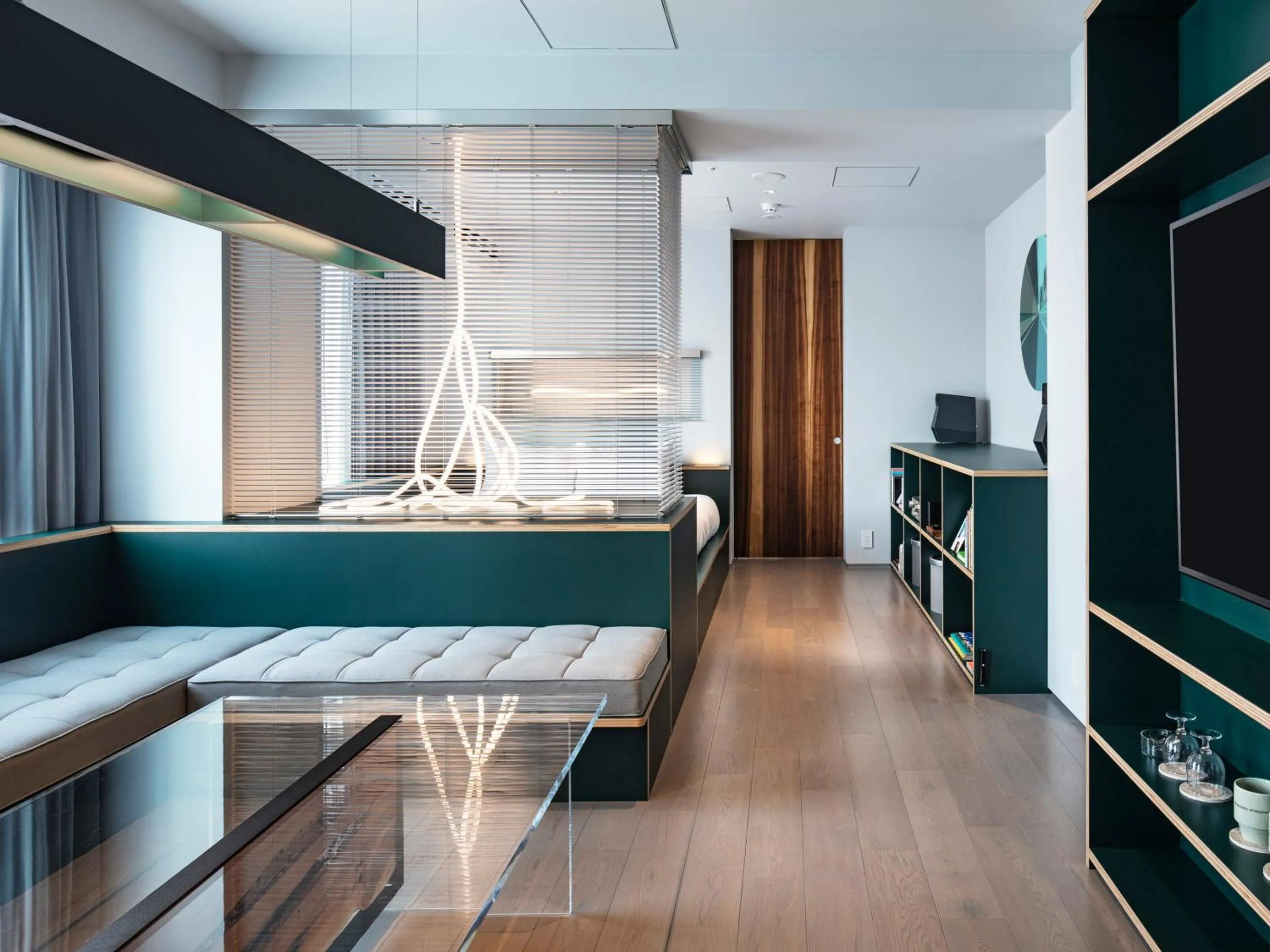 Photo of the whole room, Bed in all day place shibuya