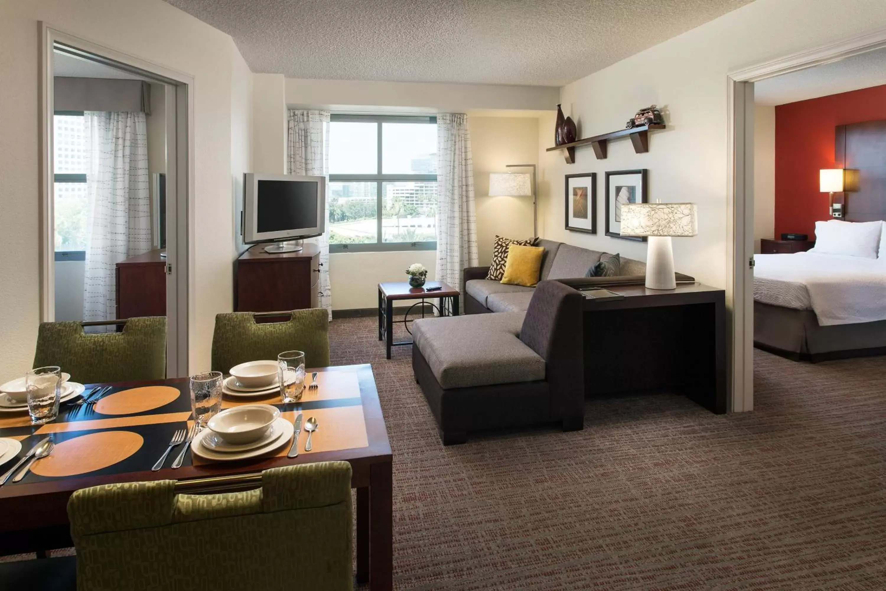Bedroom, Seating Area in Residence Inn Irvine John Wayne Airport Orange County