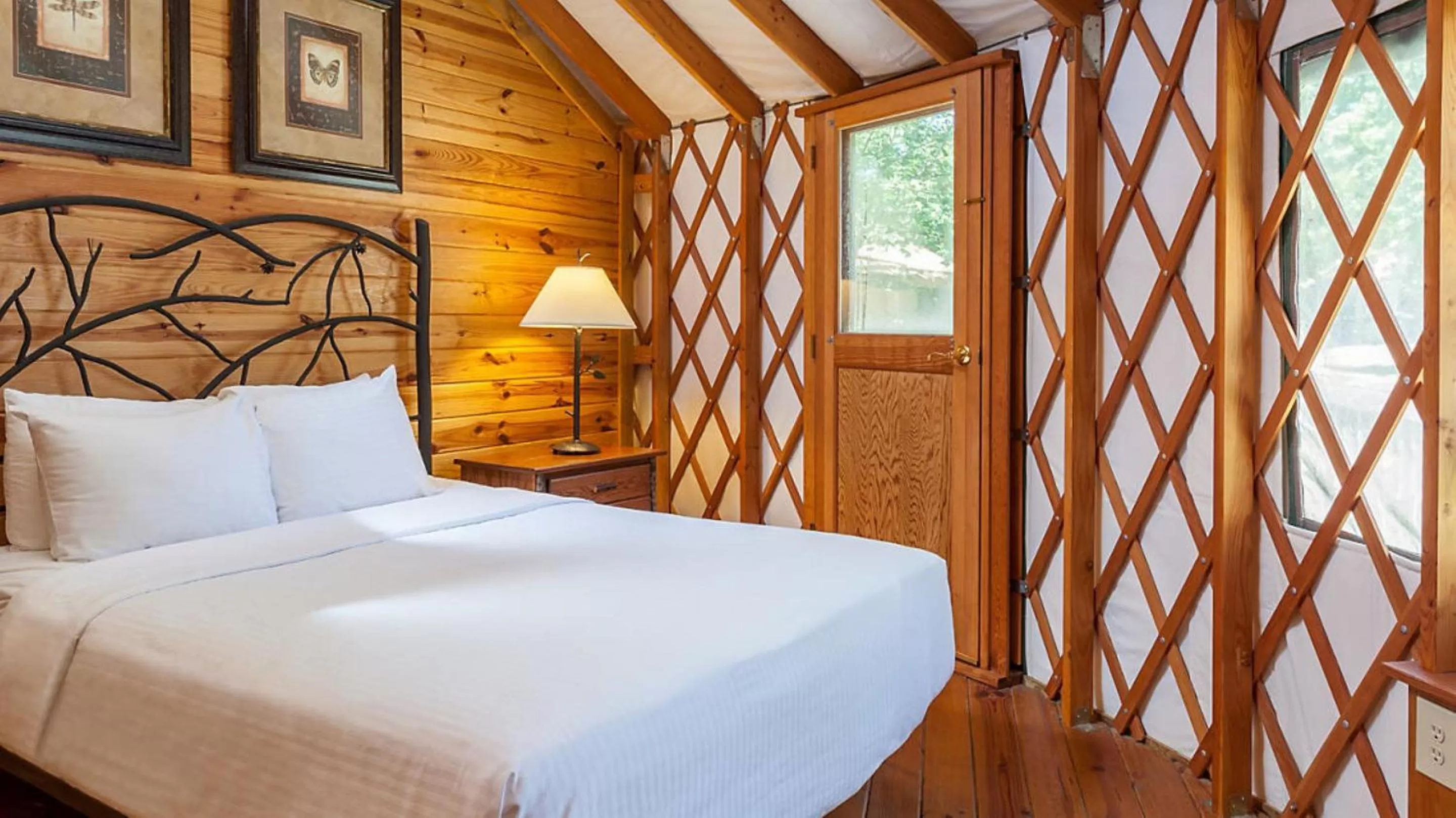 Bed in Bluegreen Vacations Shenandoah Crossing, an Ascend Collection Resort