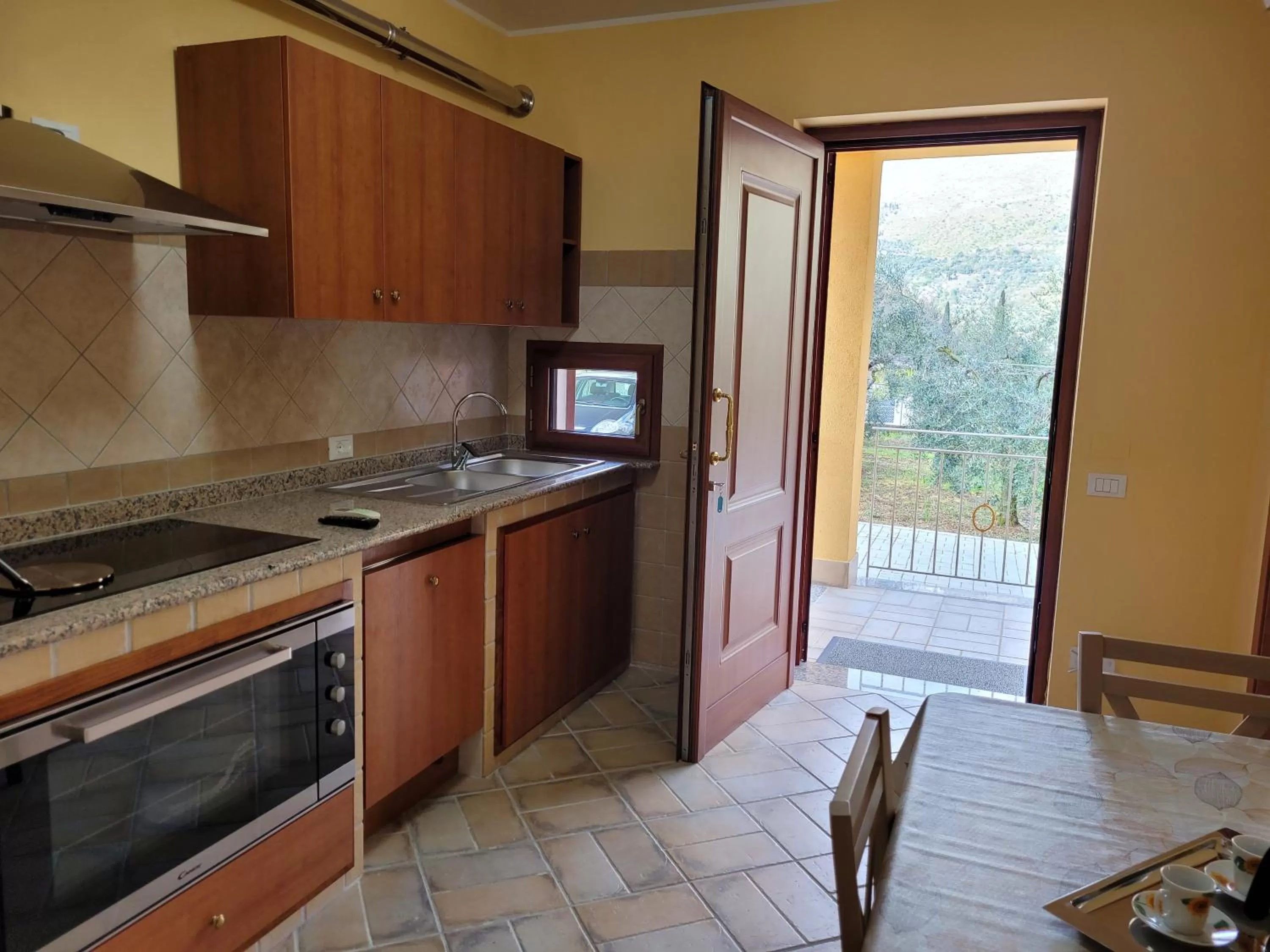 Alloggio turistico Magnifico Alessandro Valle Bernardo 04025 Lenola nei pressi di Fondi LT