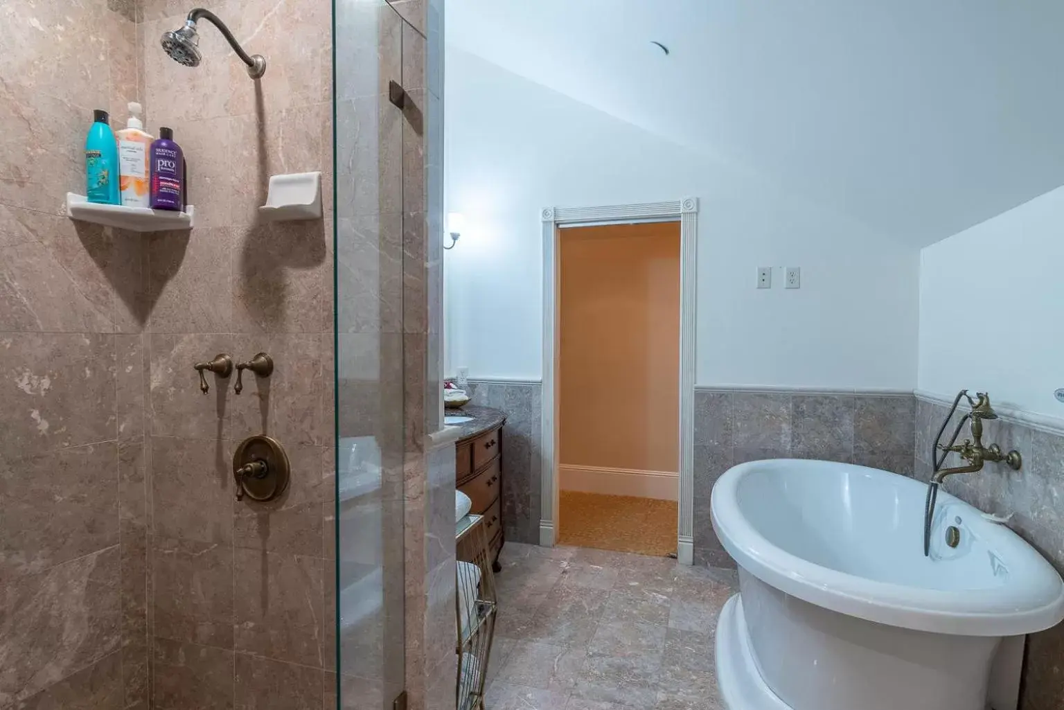 Bathroom in Chateau Coralini