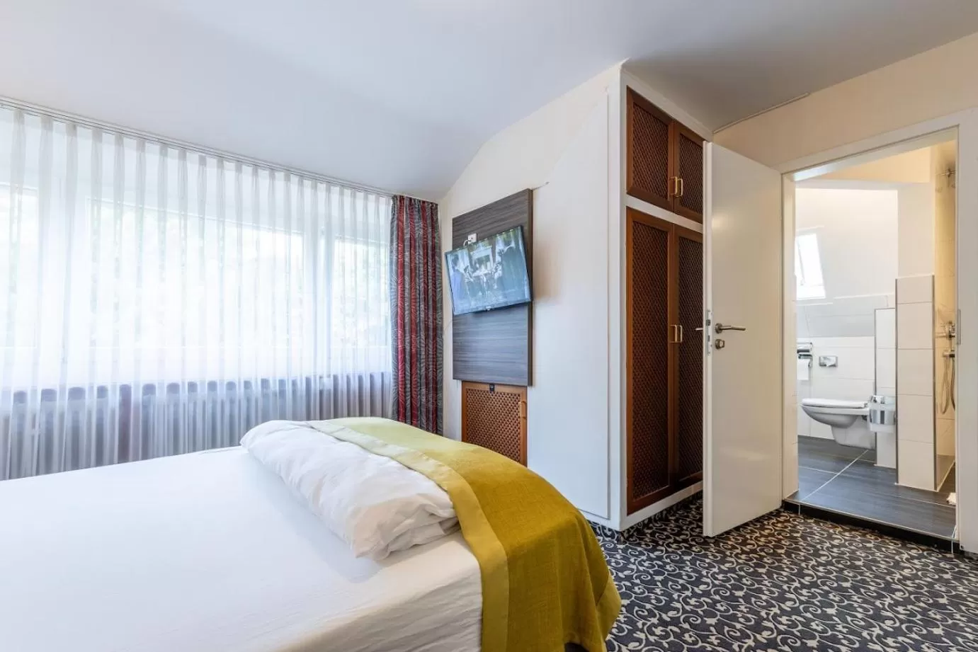 Staff, Bed in Thermen Hotel & Restaurant Bad Soden