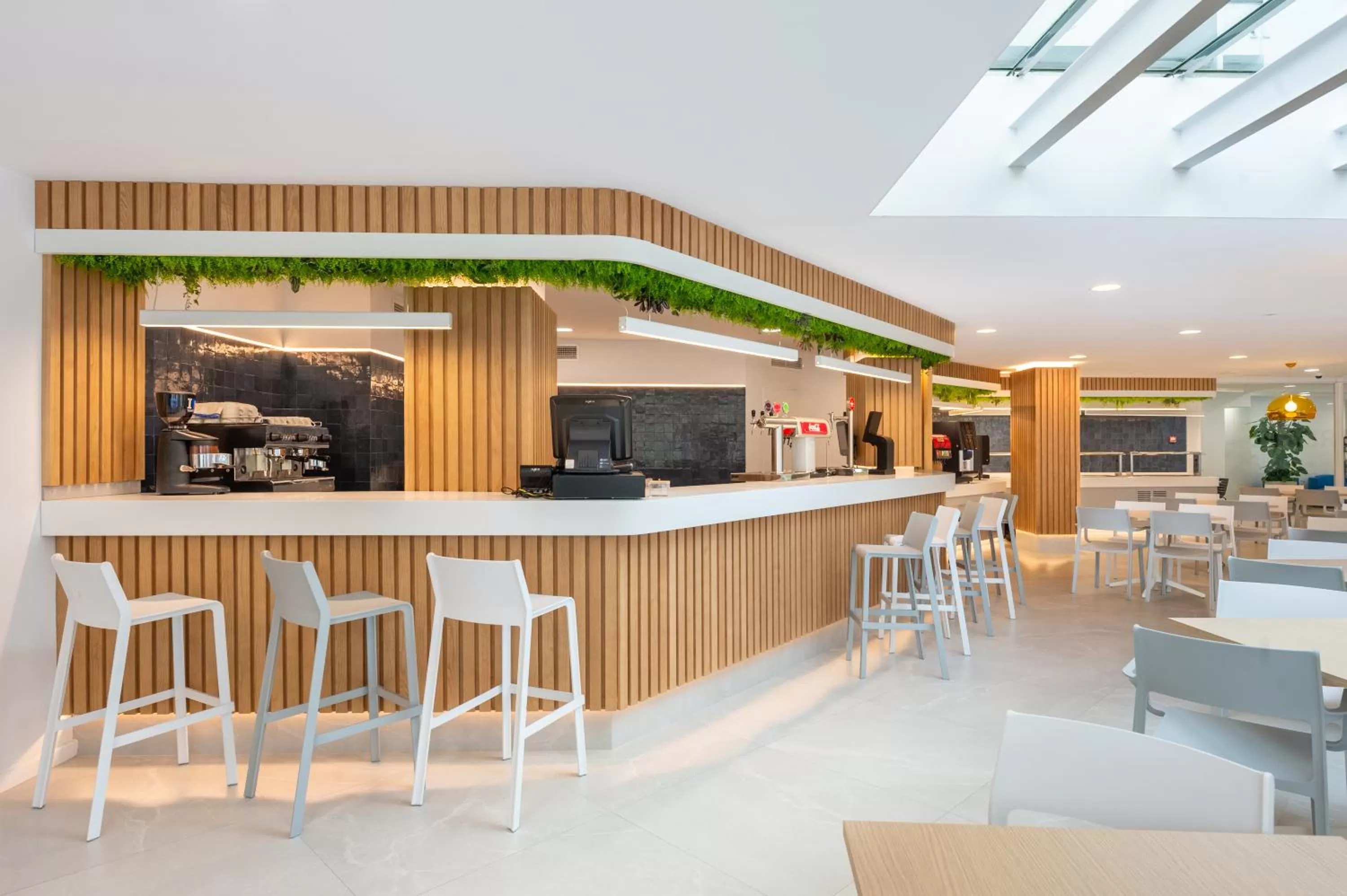 Lounge or bar in Hotel Vibra Beverly Playa