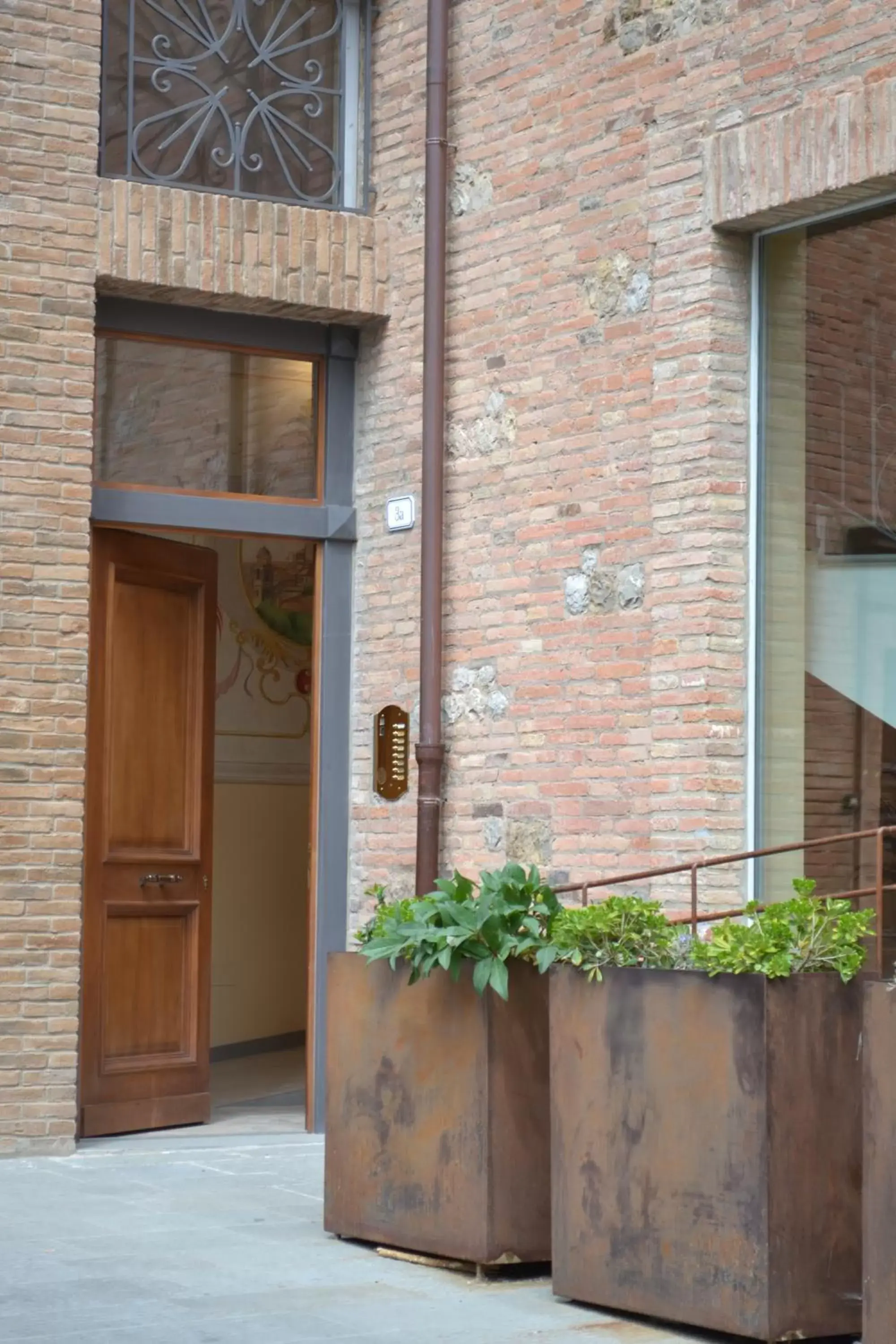 Facade/entrance, Property Building in La Vecchia Tenenza B&B