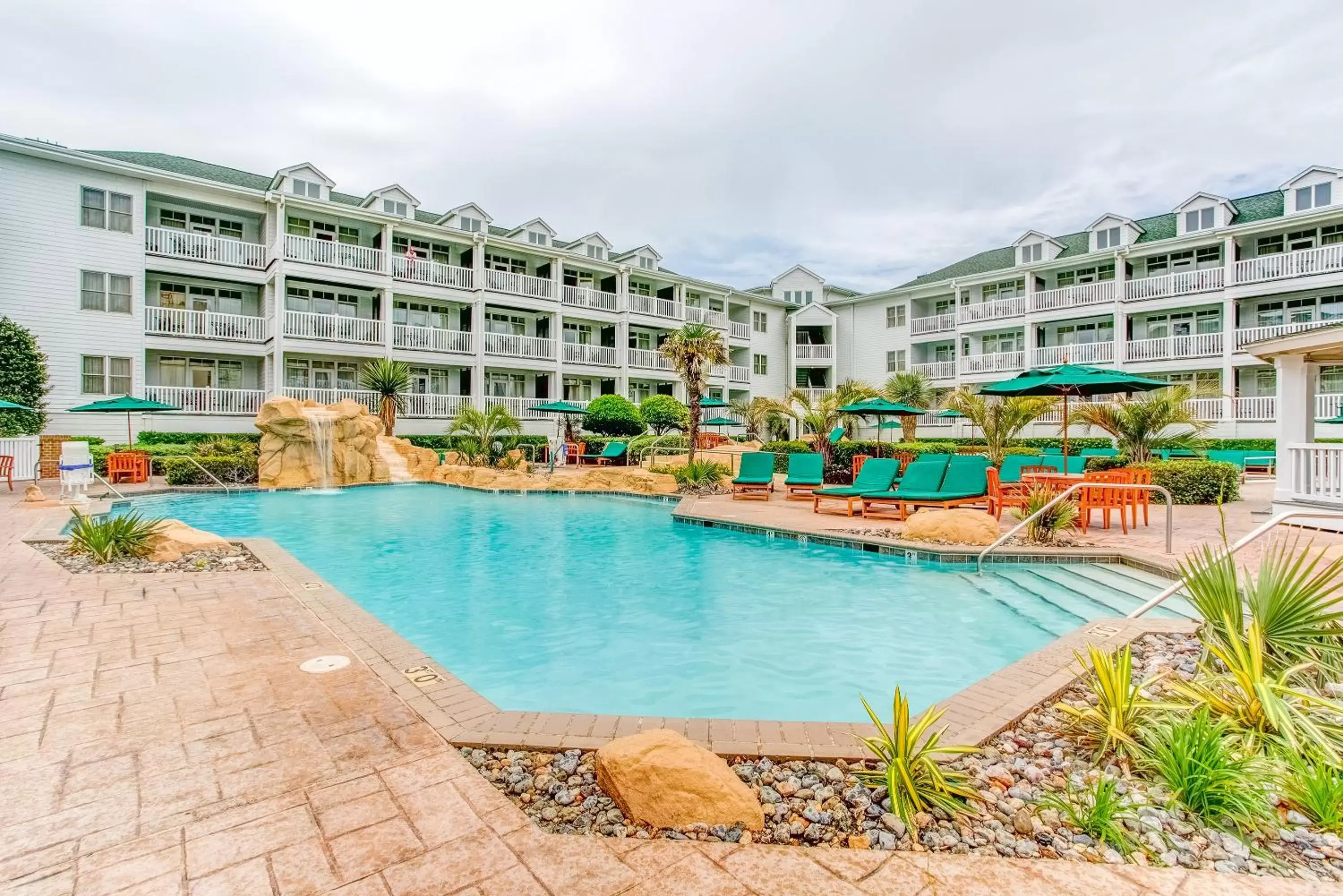 Property building, Swimming Pool in Turtle Cay Resort